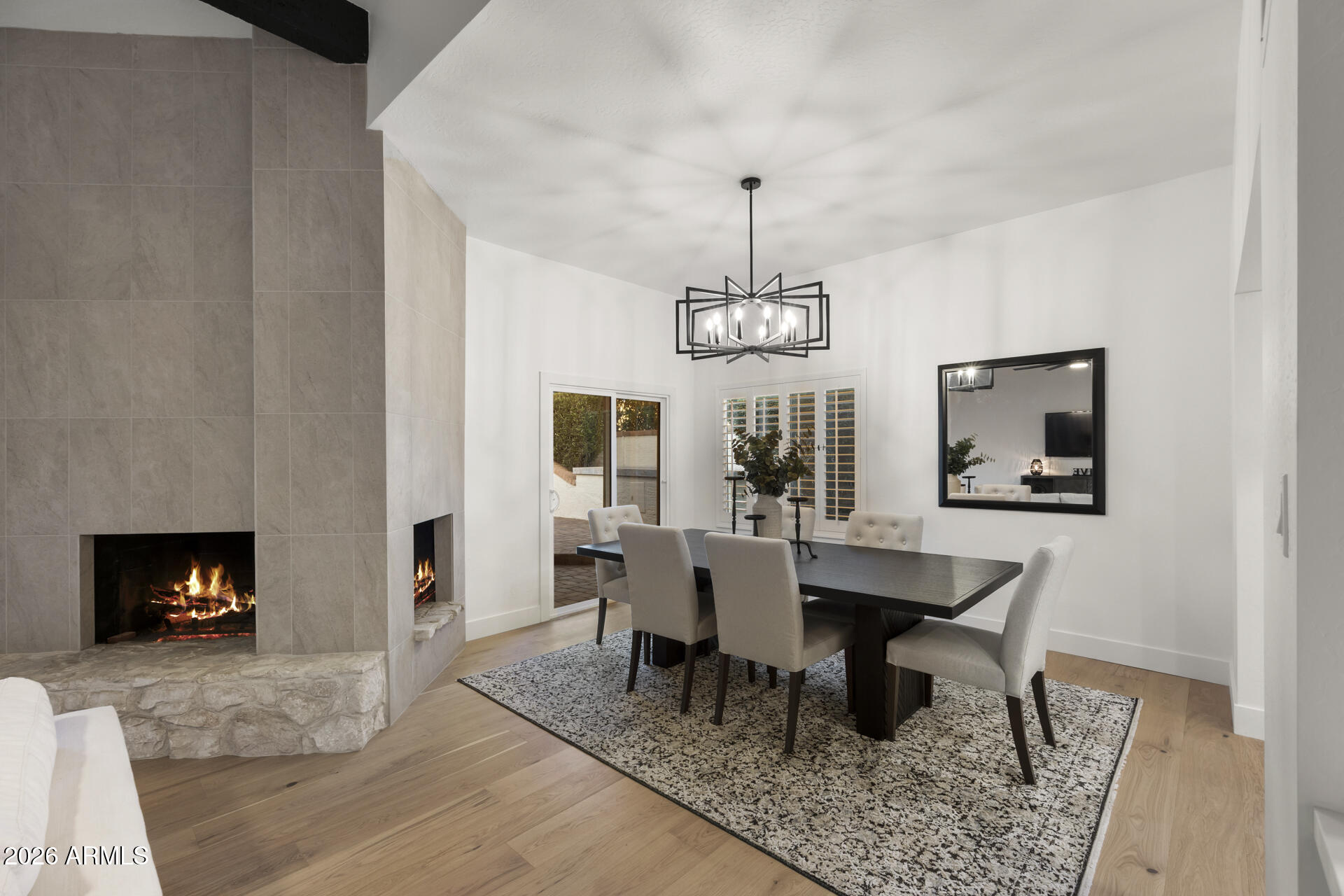 EL PASEO - Residential