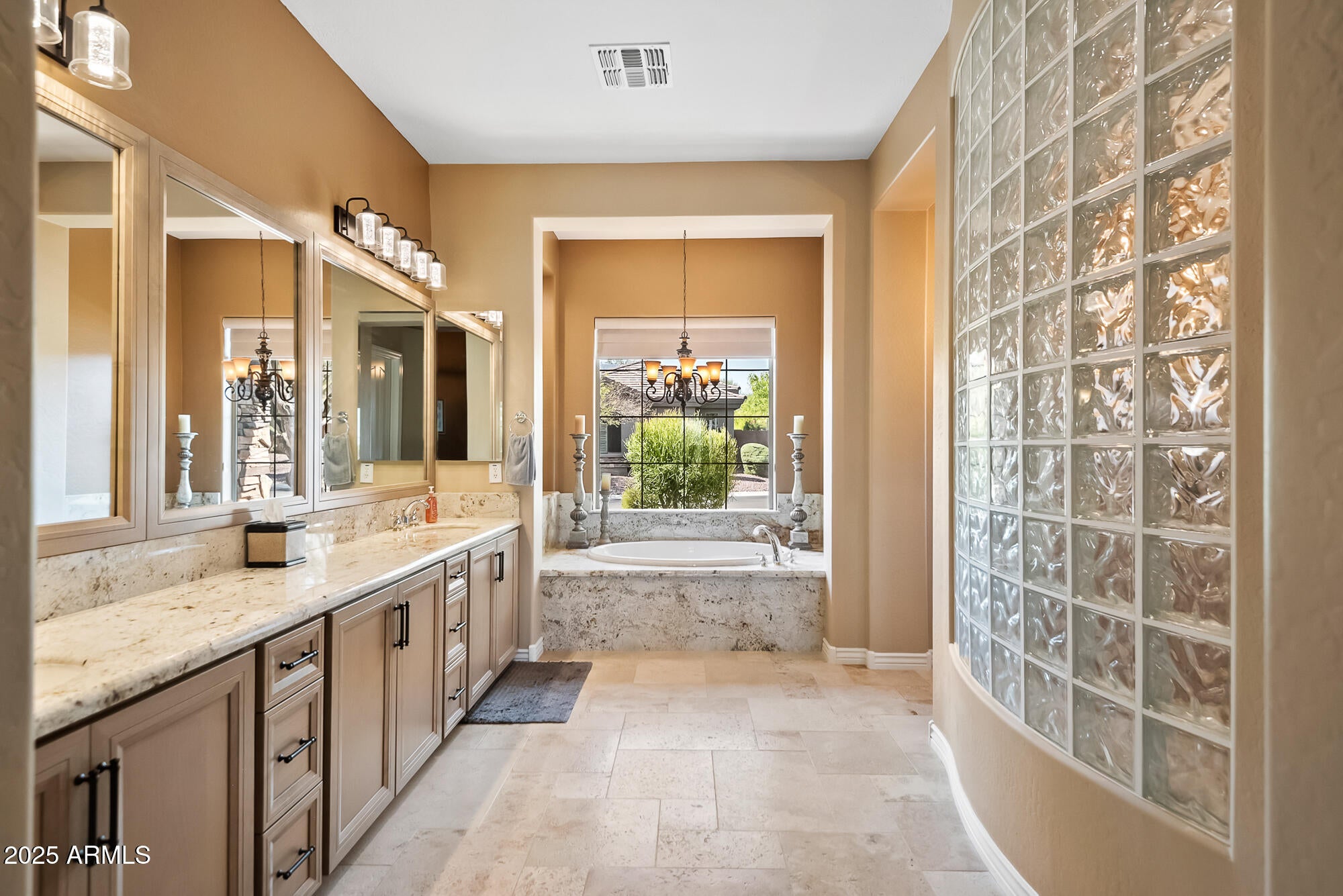 ANTHEM COUNTRY CLUB - Residential