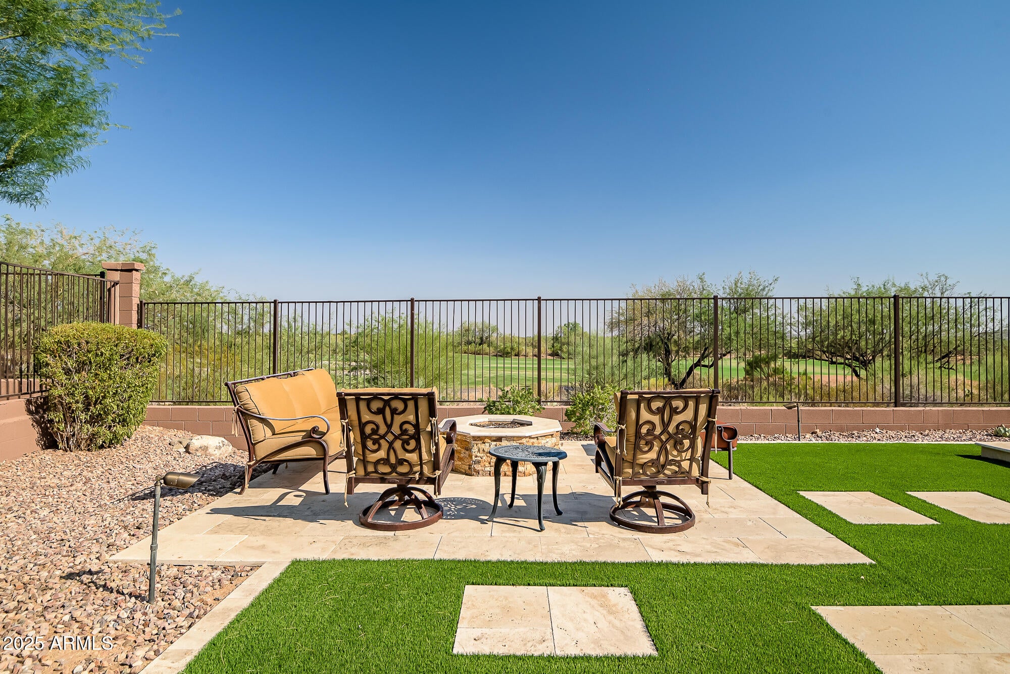 ANTHEM COUNTRY CLUB - Residential