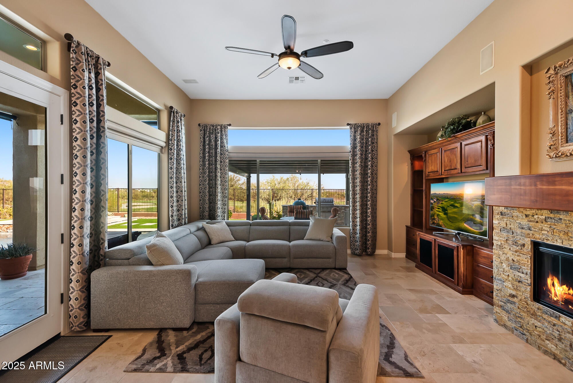 ANTHEM COUNTRY CLUB - Residential