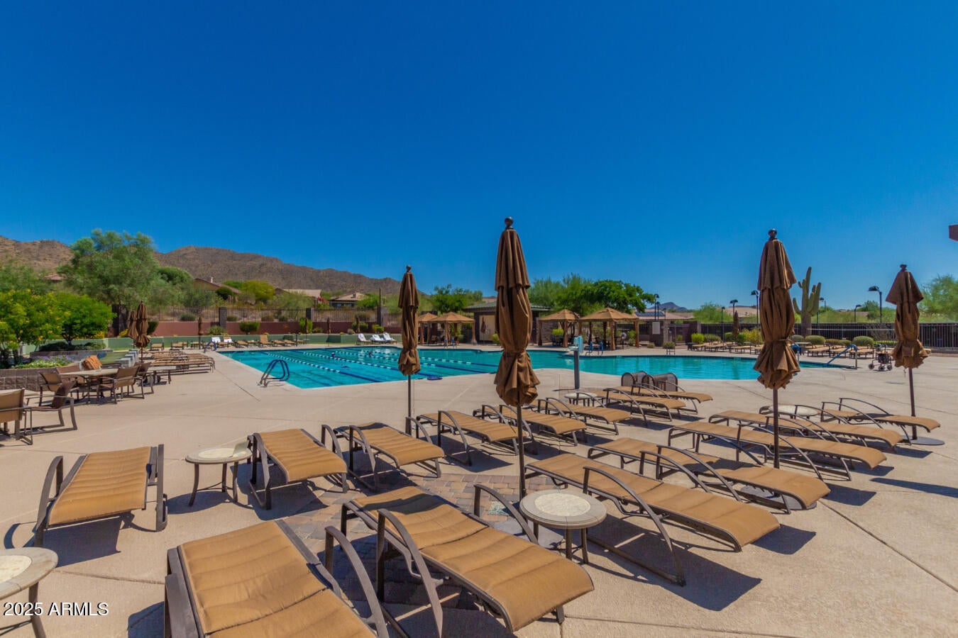 ANTHEM COUNTRY CLUB - Residential