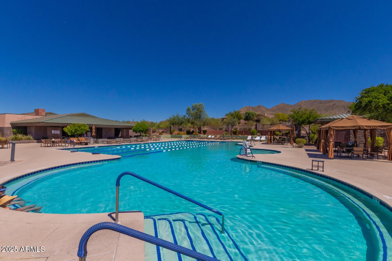 ANTHEM COUNTRY CLUB - Residential