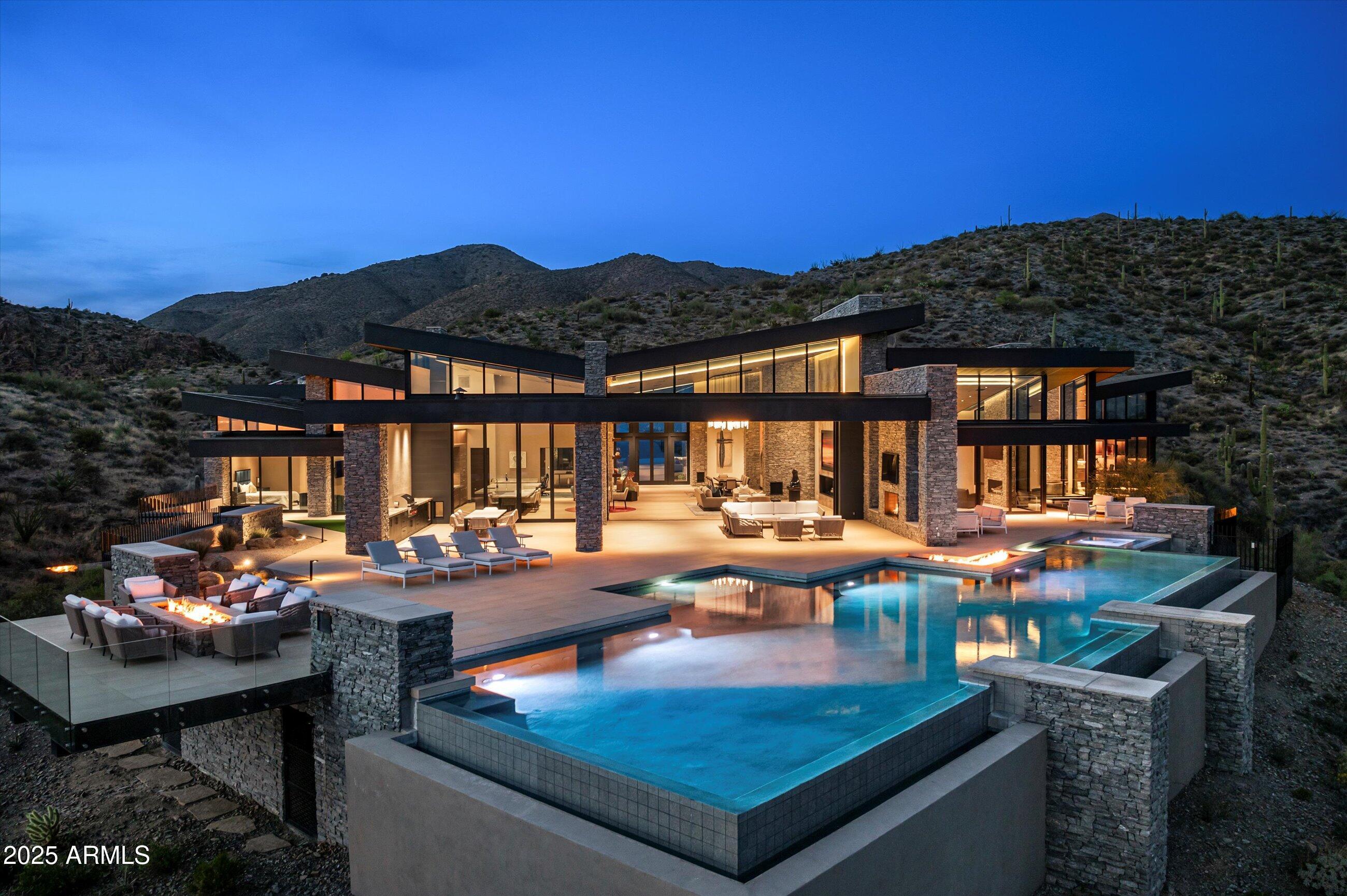 DESERT MOUNTAIN - Residential