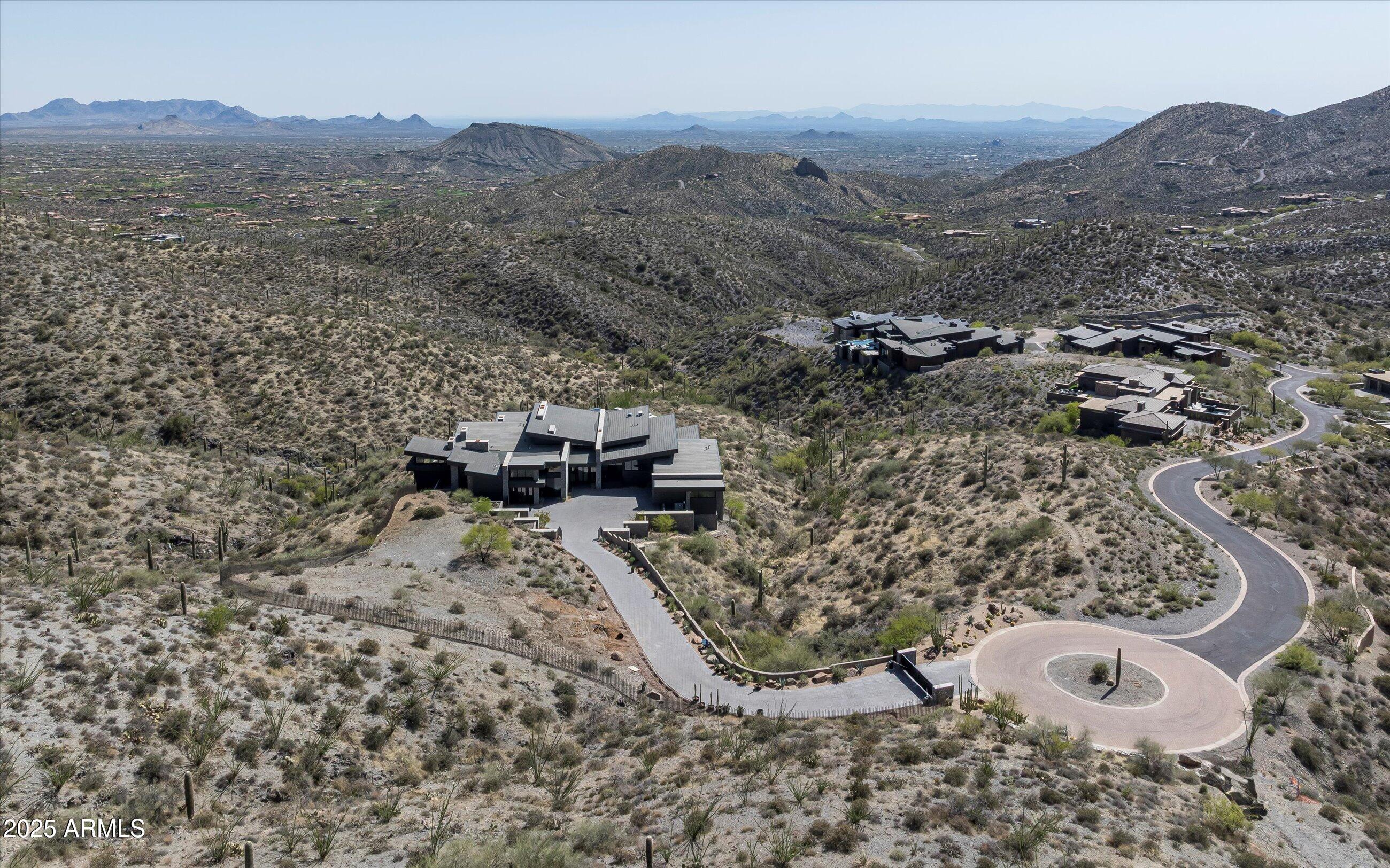 DESERT MOUNTAIN - Residential