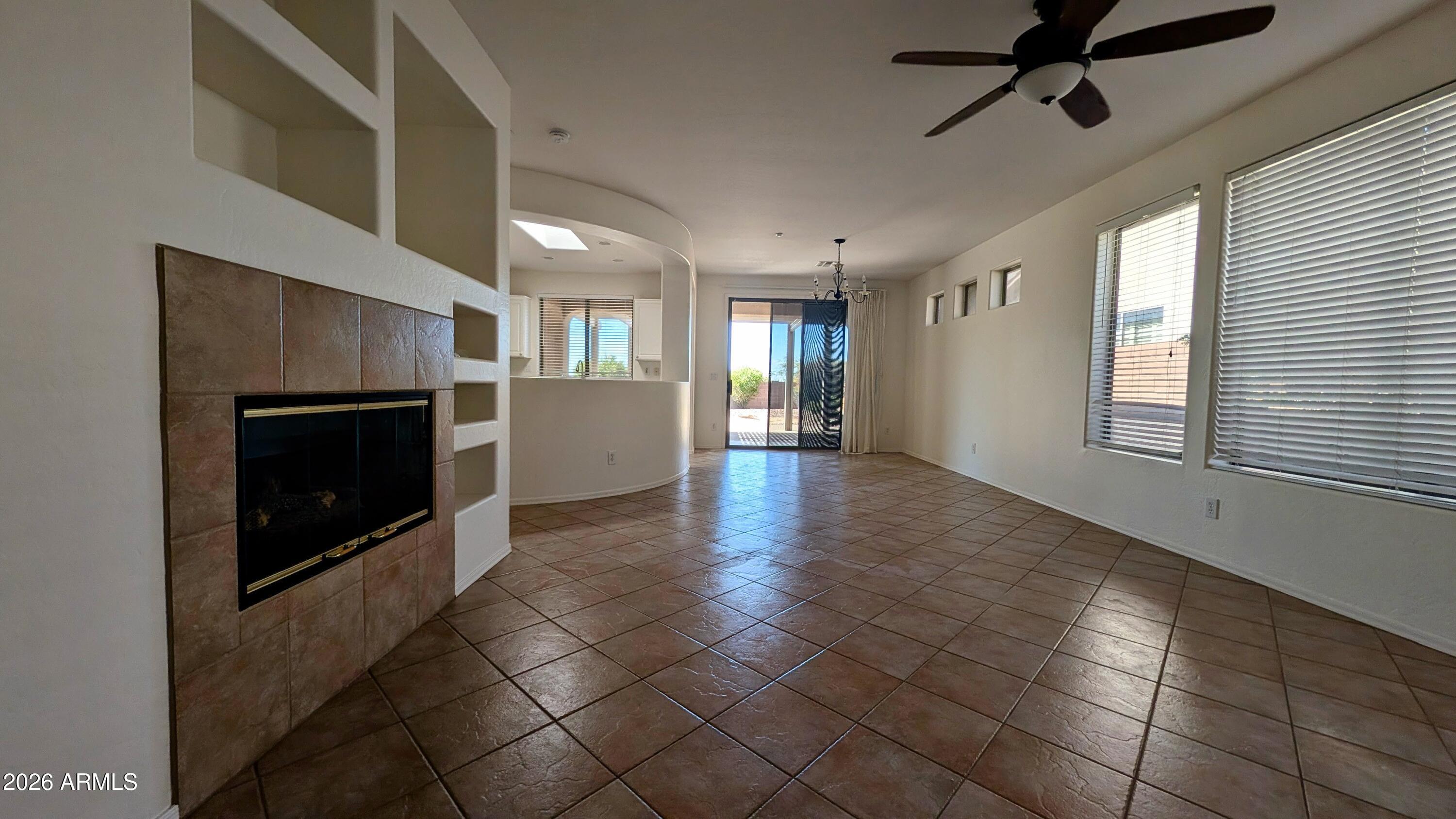 ANTHEM COUNTRY CLUB UNIT 13 EAGLE CHASE - Residential