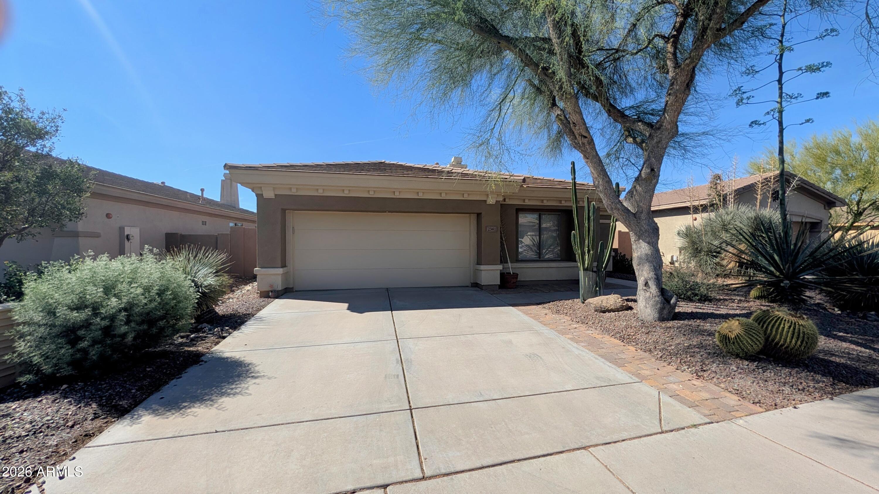 ANTHEM COUNTRY CLUB UNIT 13 EAGLE CHASE - Residential