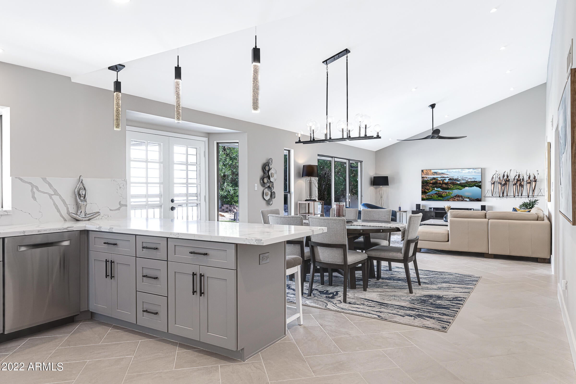 PALO VIENTO 1 - Residential