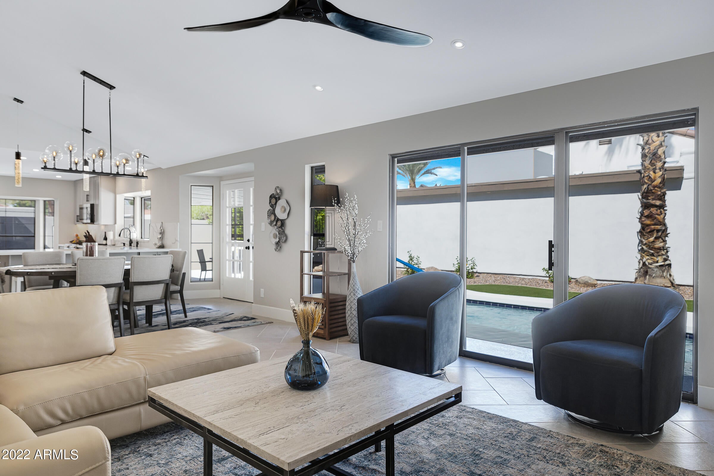 PALO VIENTO 1 - Residential
