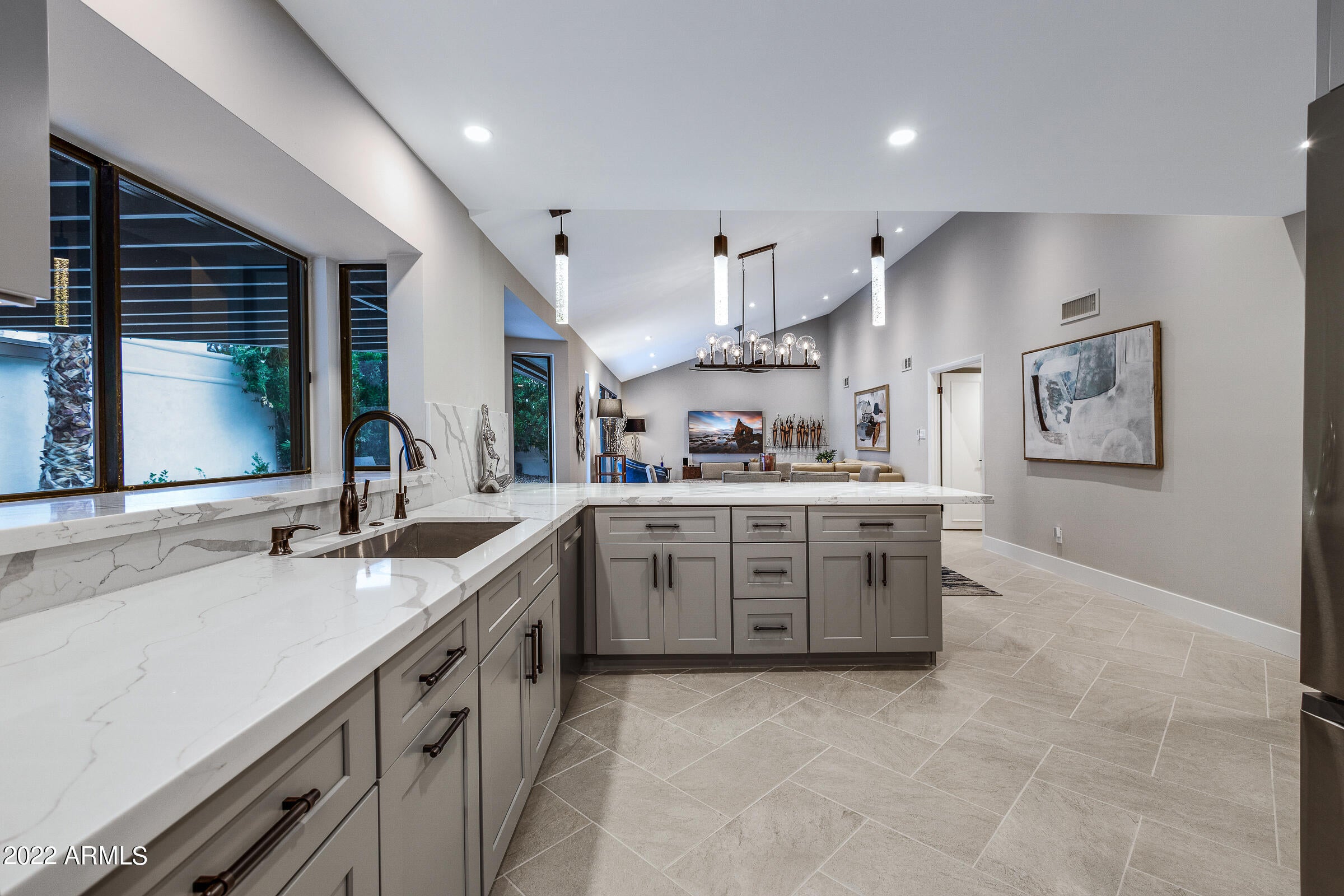 PALO VIENTO 1 - Residential