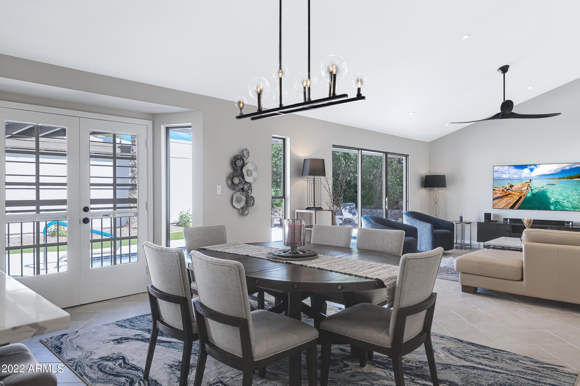 PALO VIENTO 1 - Residential
