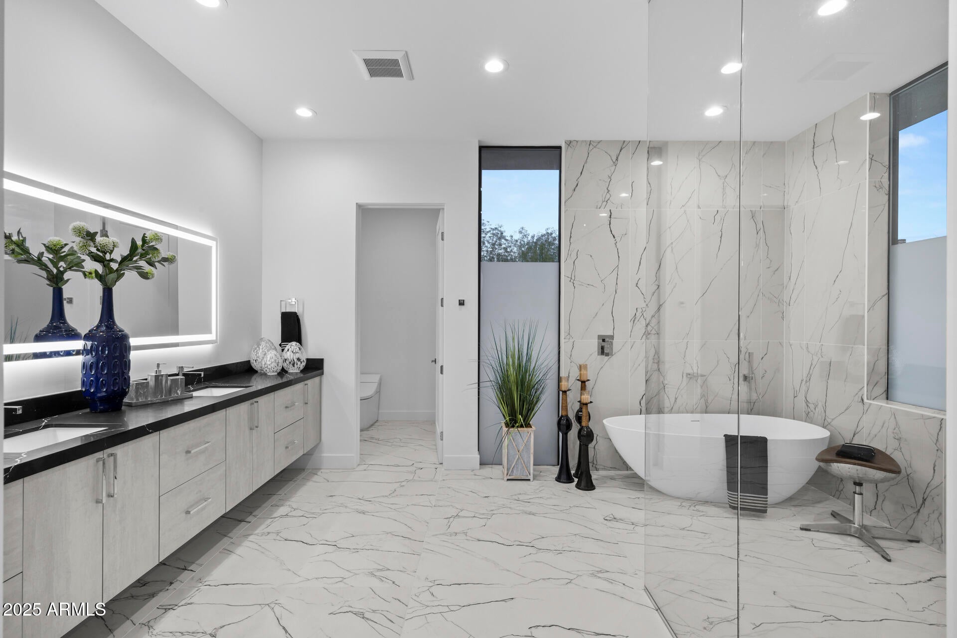 CAMELBACK PARK ESTATES - Residential