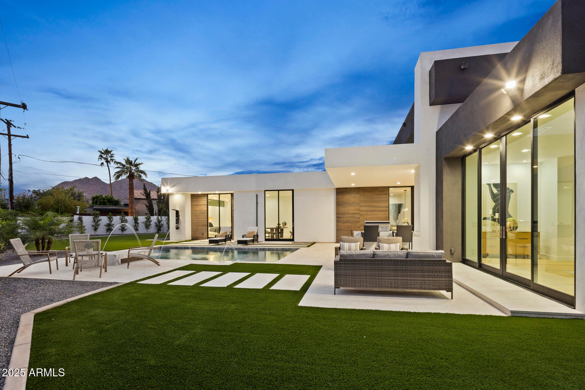 CAMELBACK PARK ESTATES - Residential