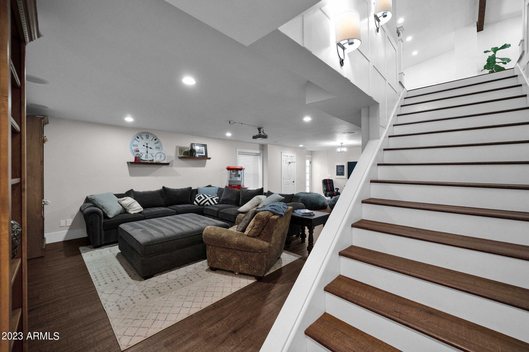 County Island - Residential
