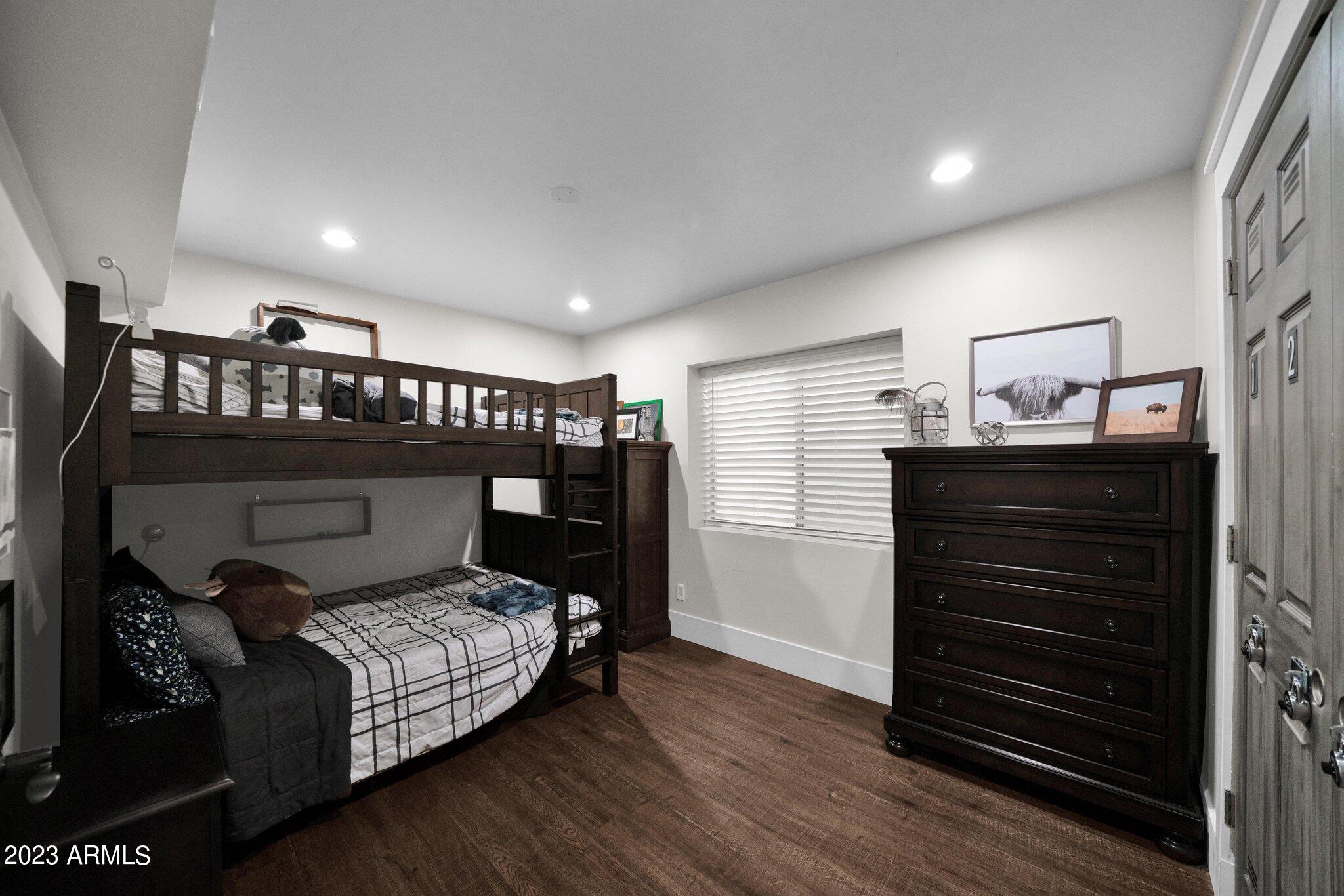 County Island - Residential