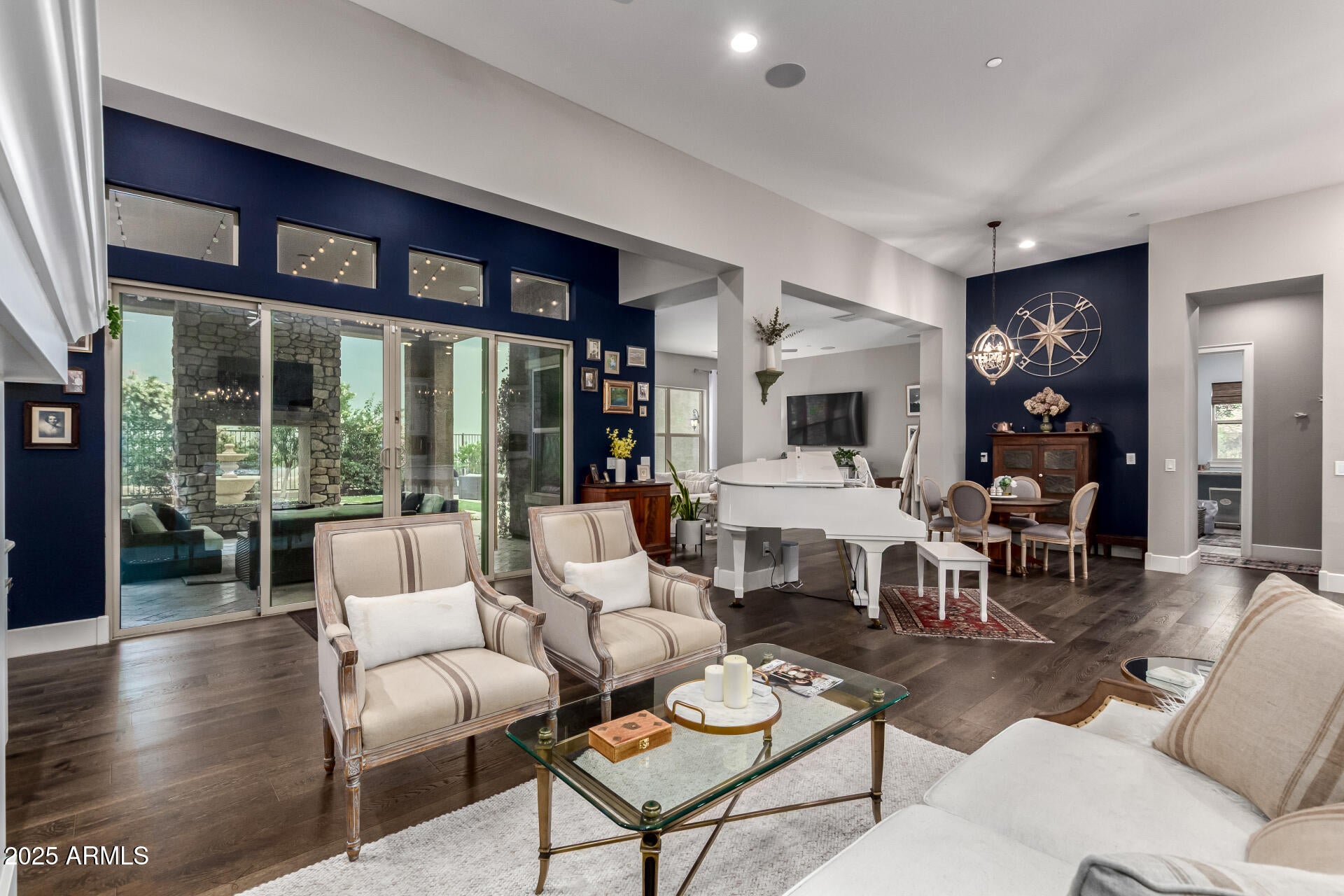 QUERENCIA - Residential