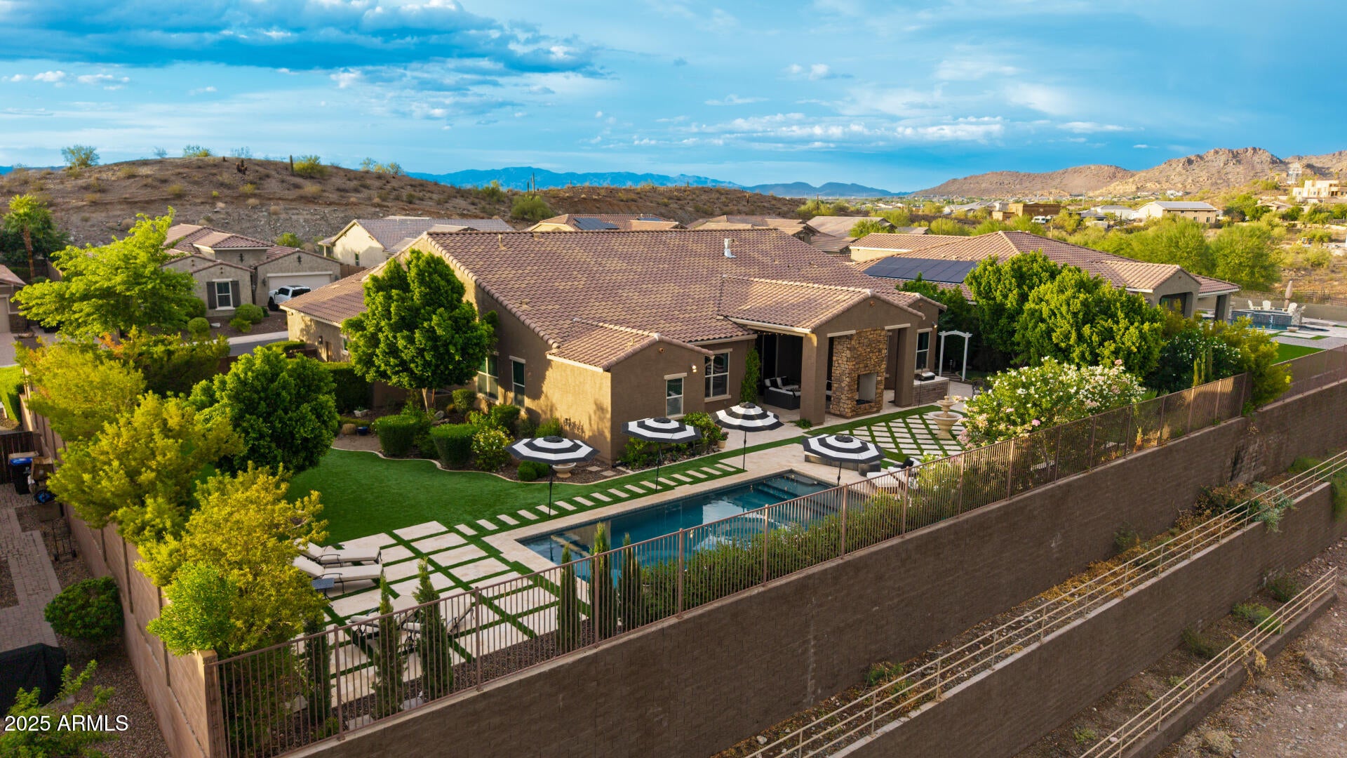 QUERENCIA - Residential