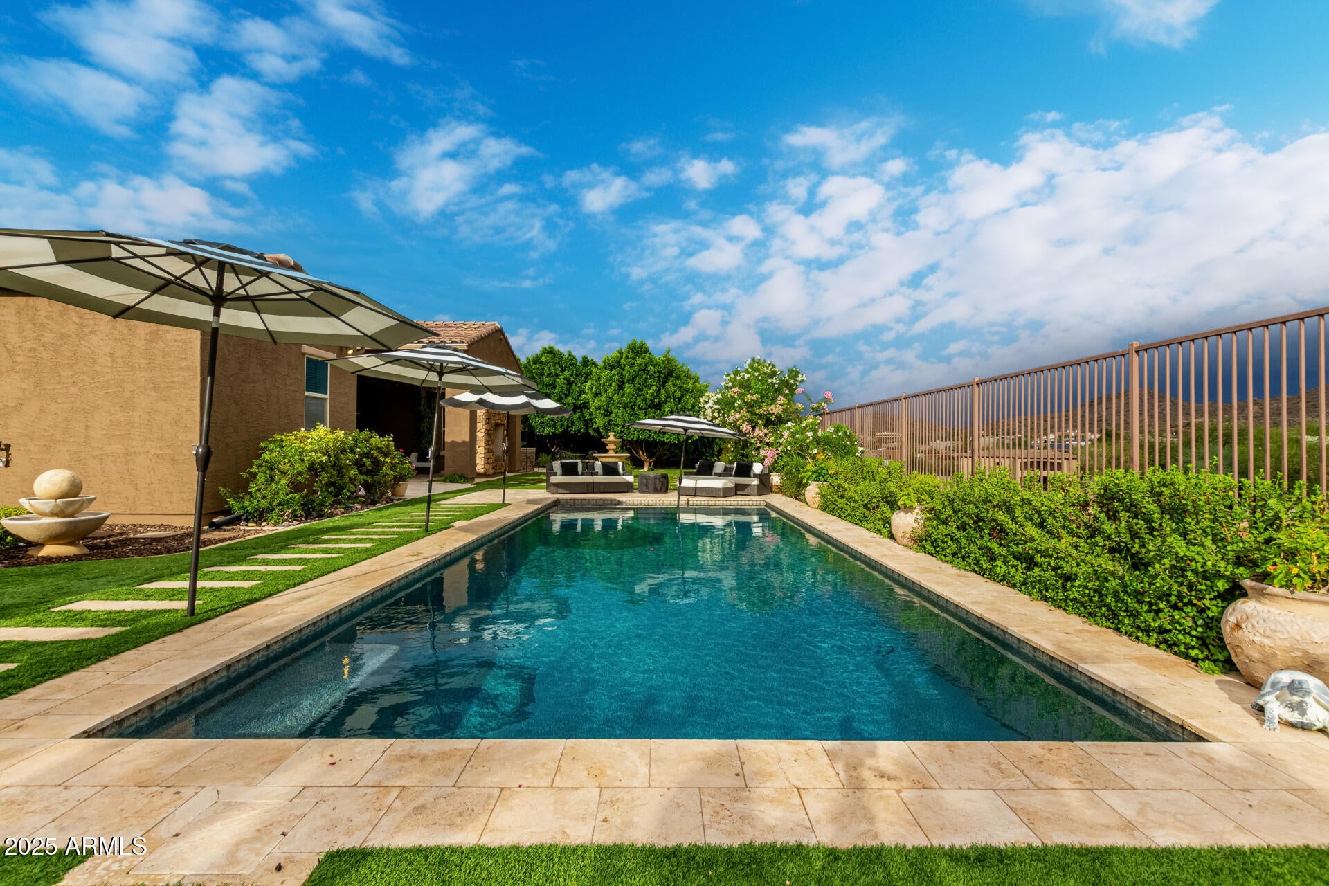 QUERENCIA - Residential