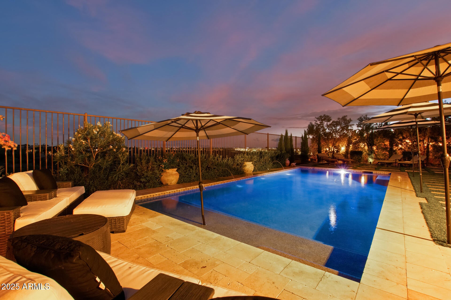 QUERENCIA - Residential