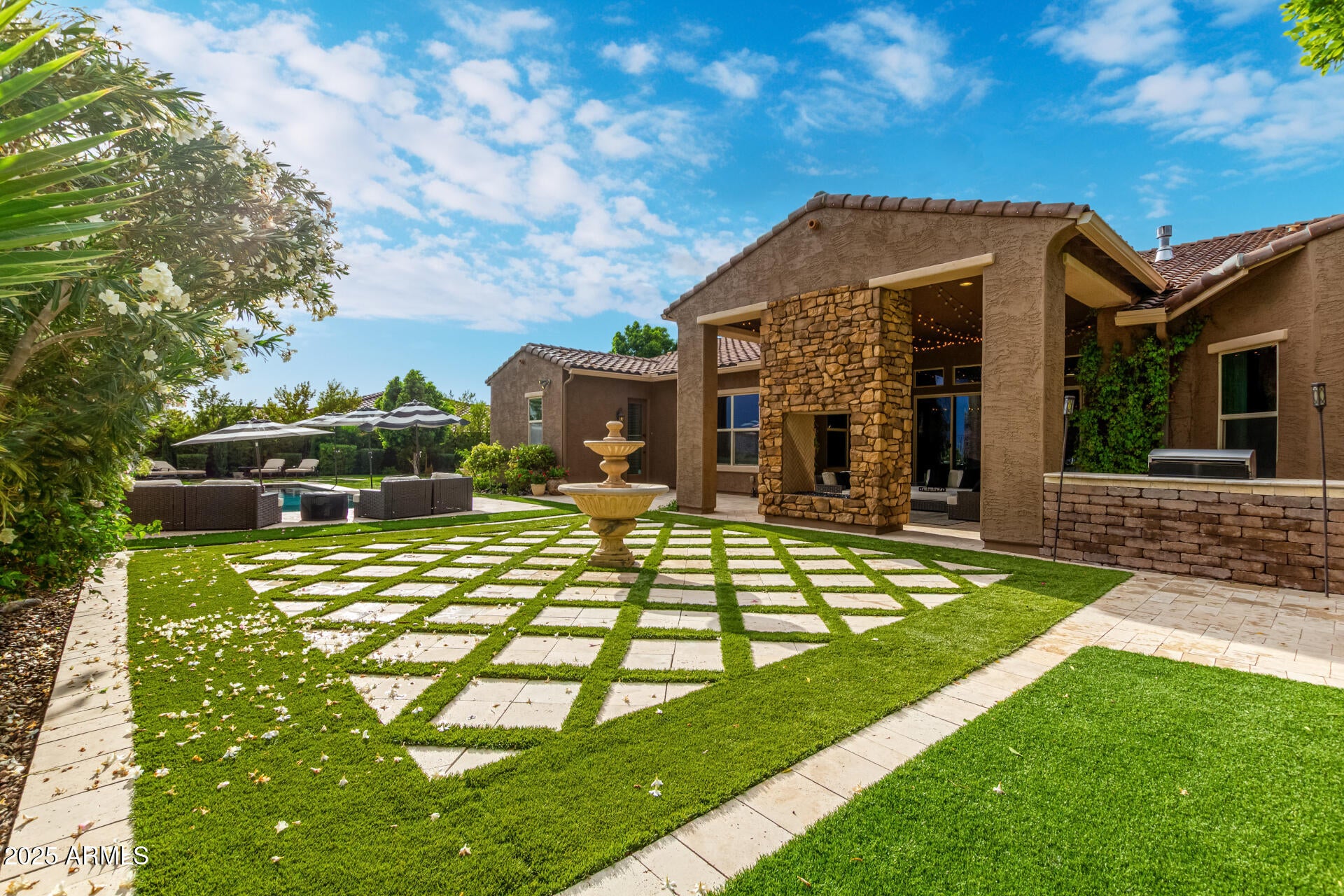 QUERENCIA - Residential