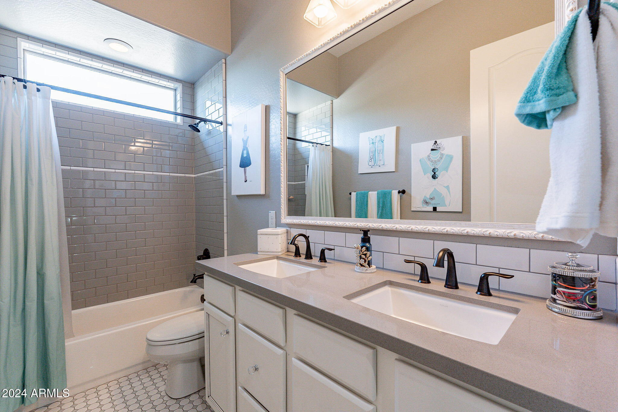 SILVER CANYON RANCH UNIT 1 - Residential
