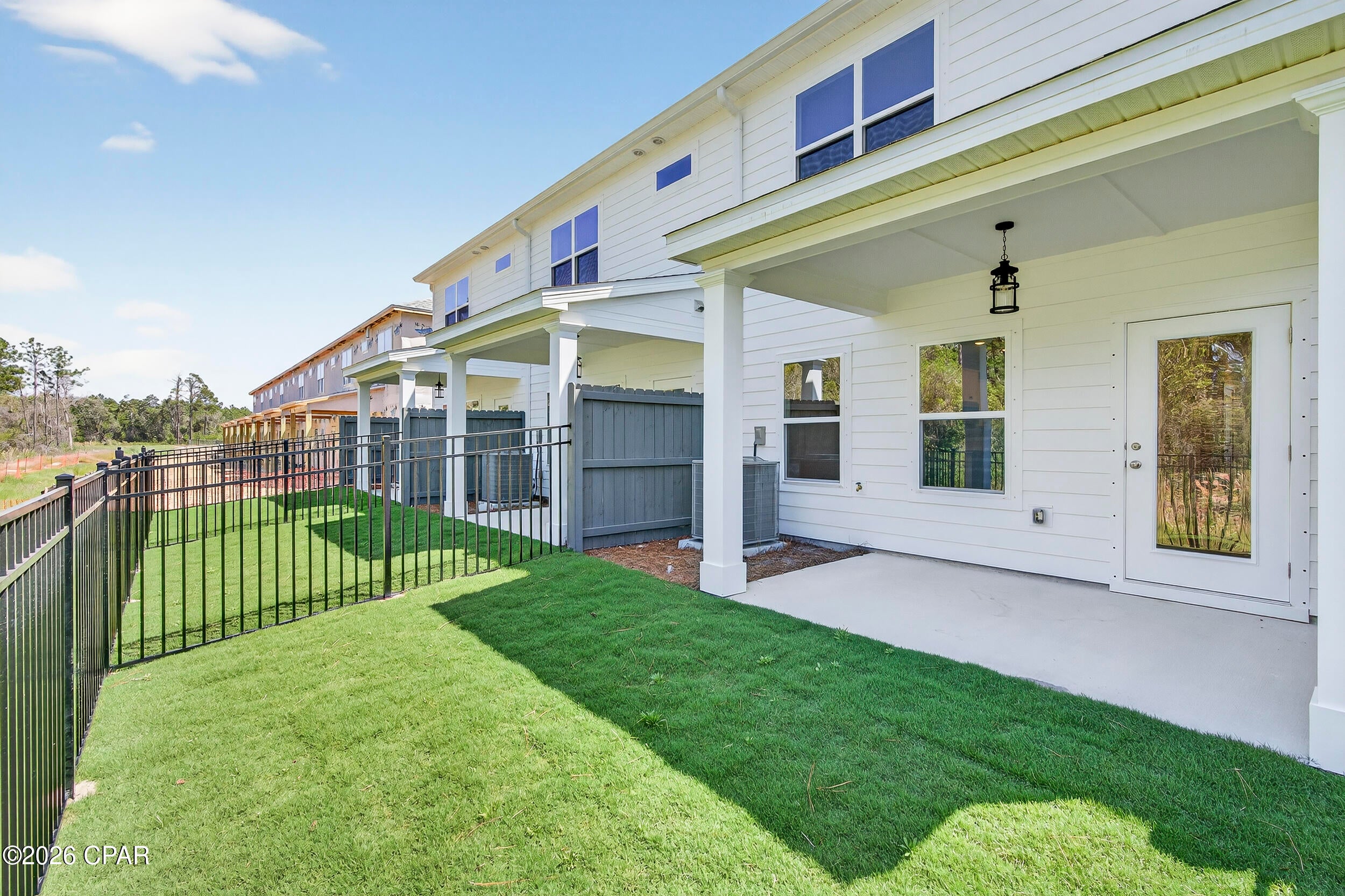 Colonial Landing - Residential