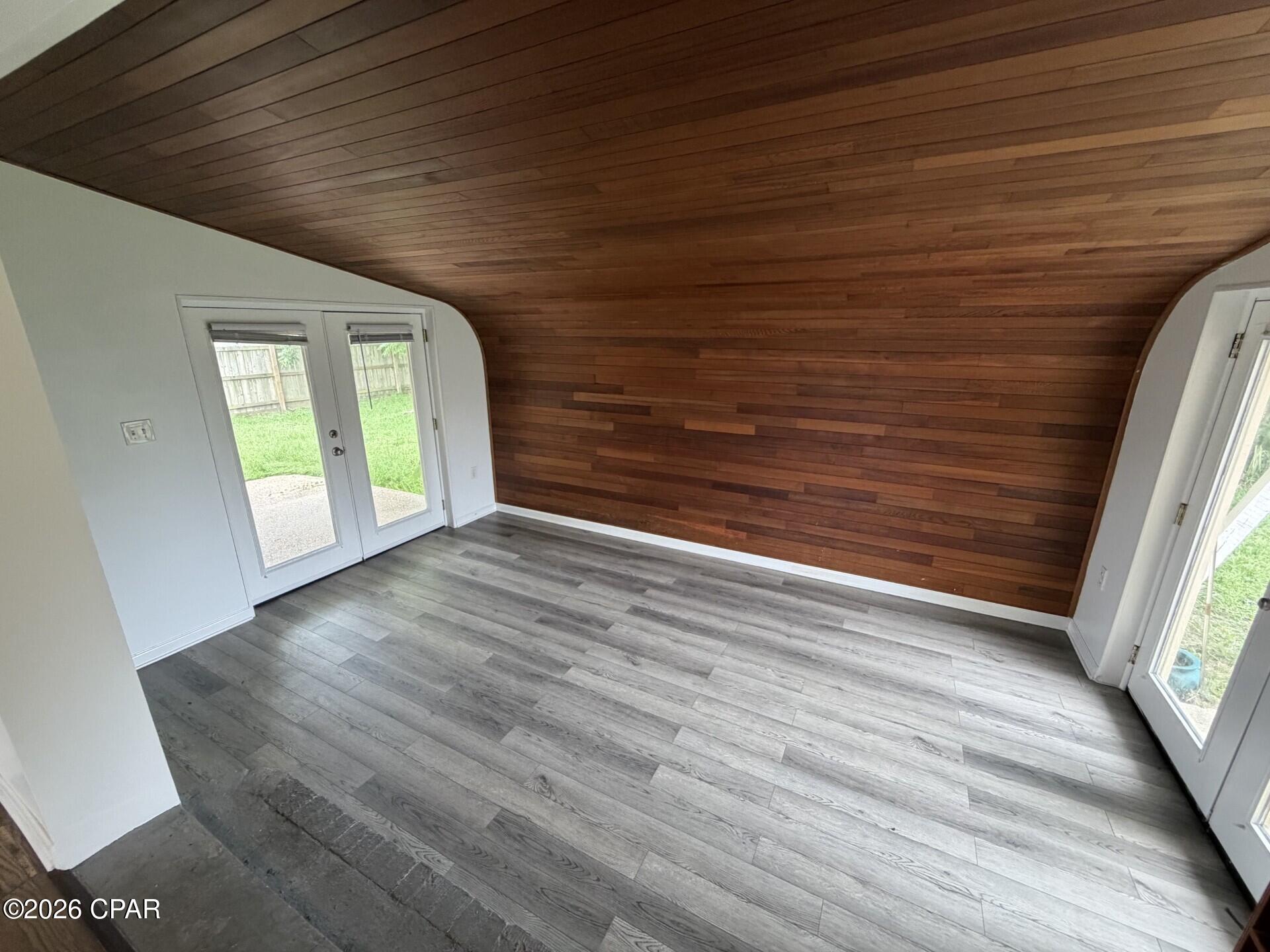 Forest Park 3rd Add - Residential Lease