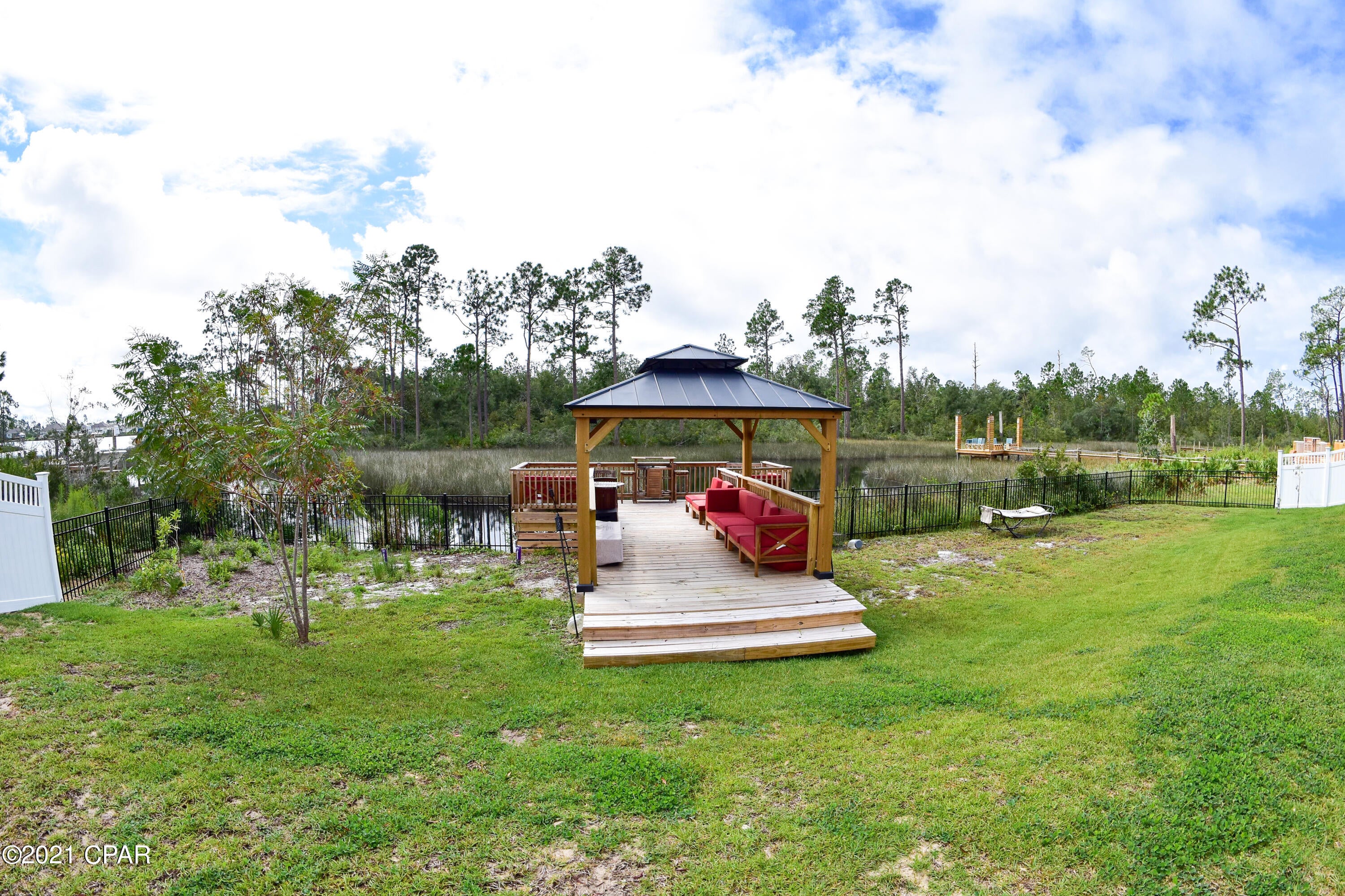 Fanning Bayou - Residential