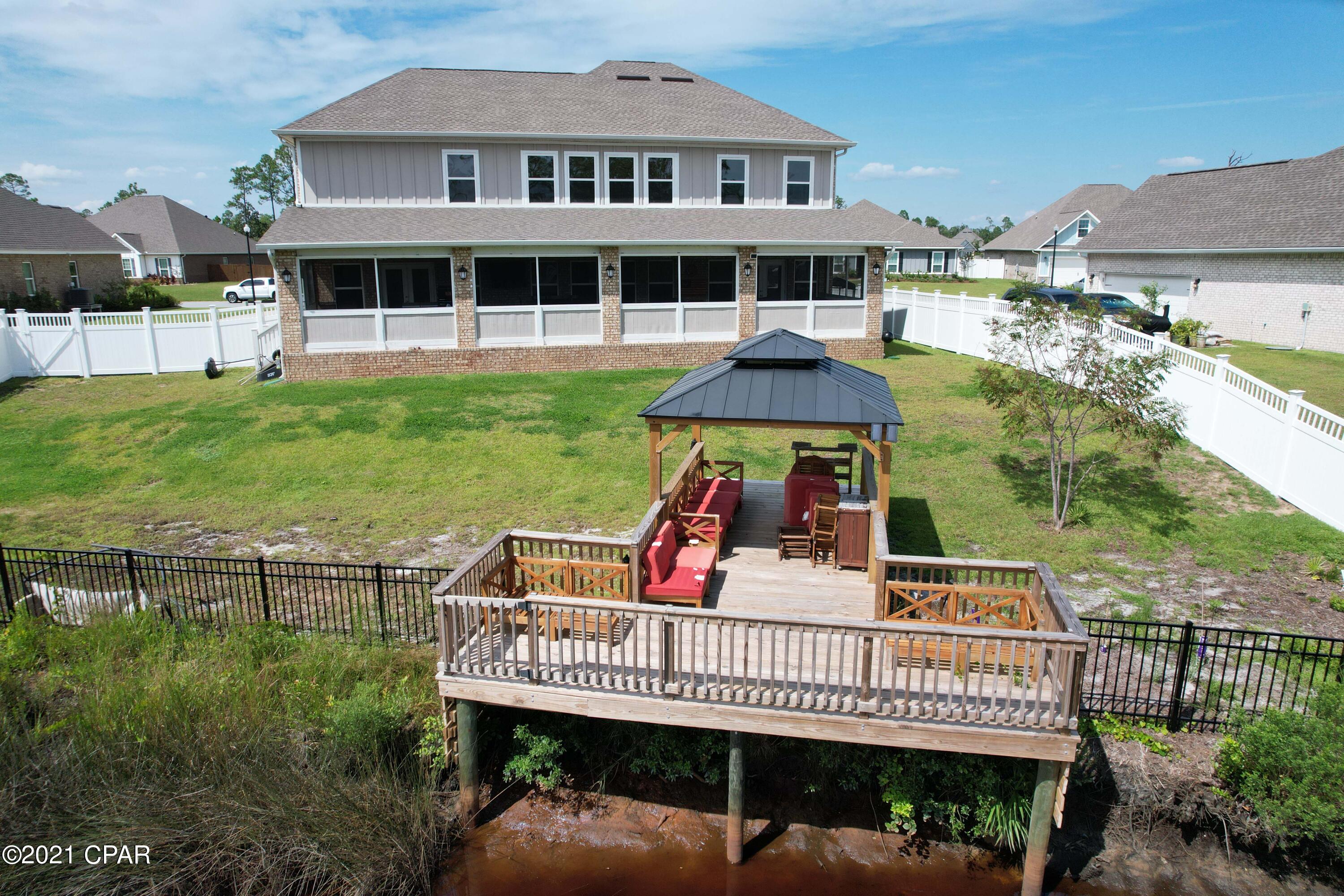 Fanning Bayou - Residential