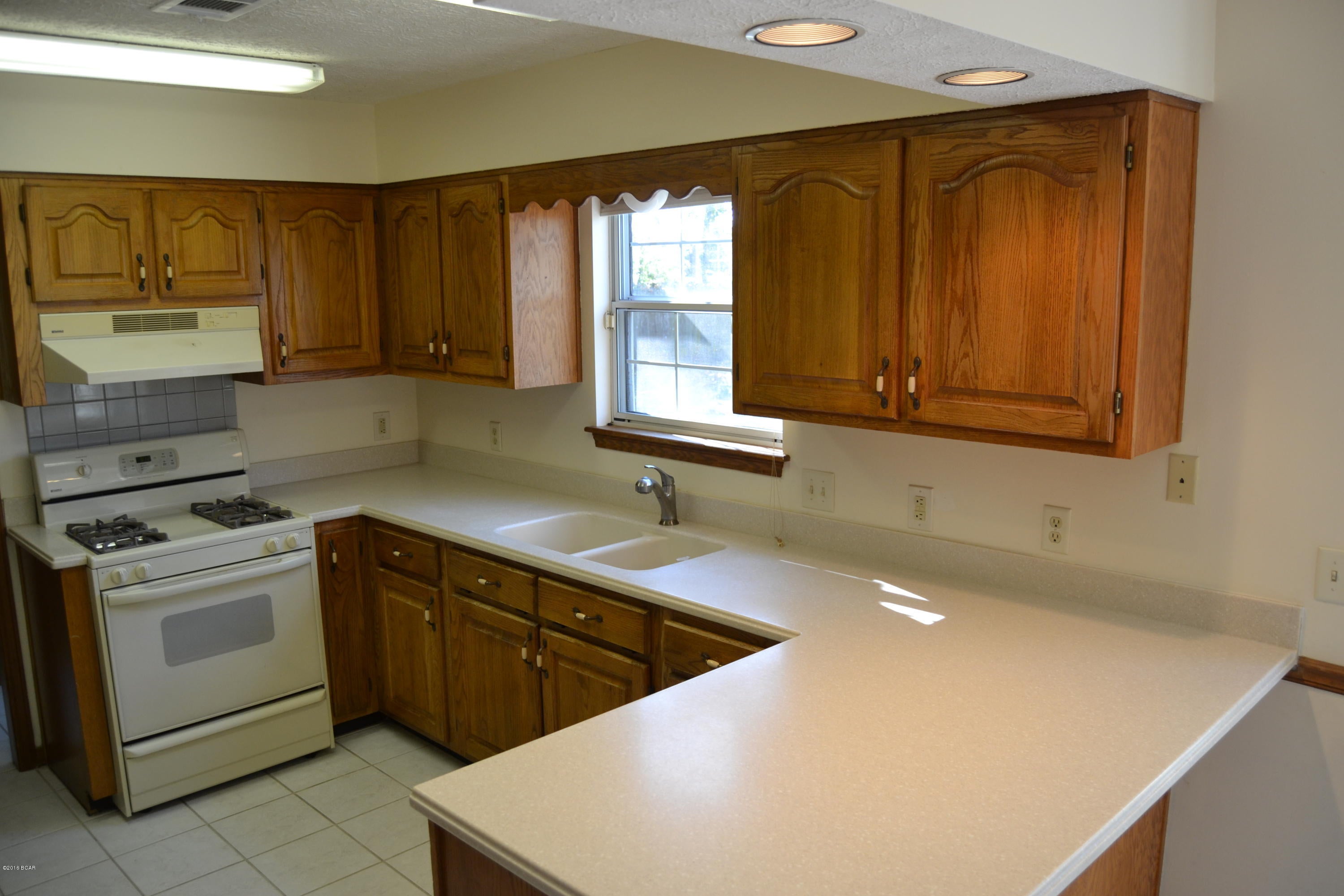 Bay Park Manor - Residential