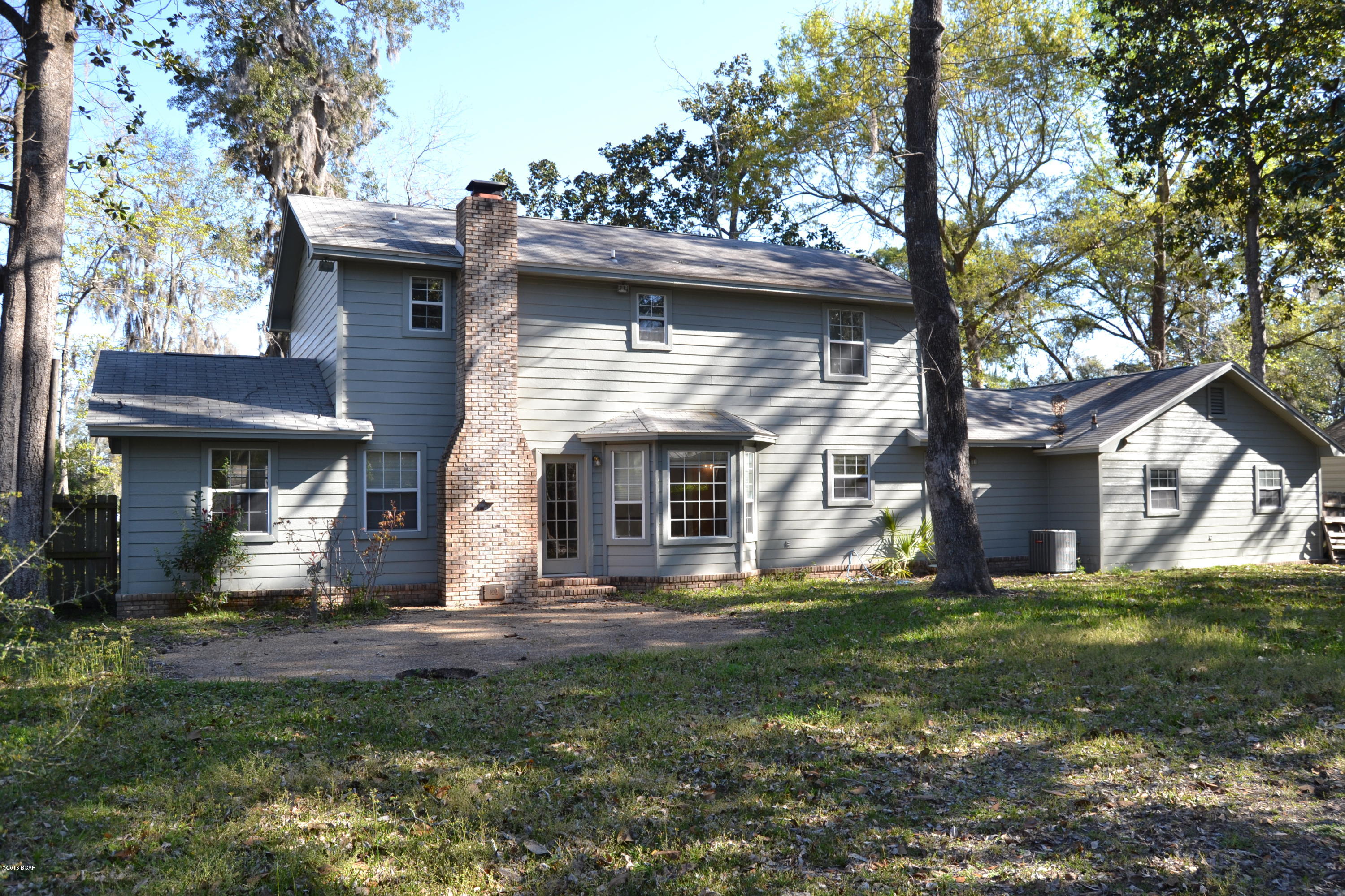 Bay Park Manor - Residential