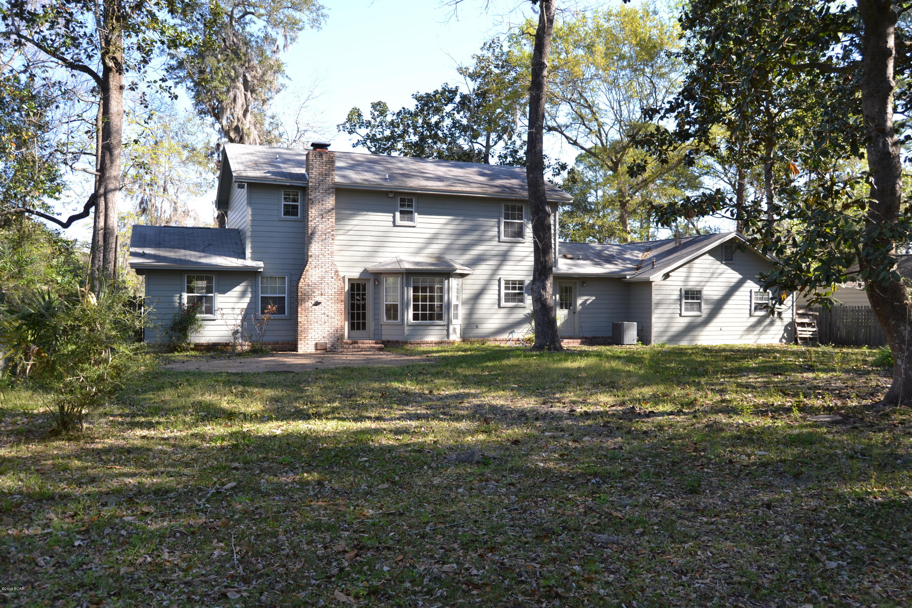 Bay Park Manor - Residential