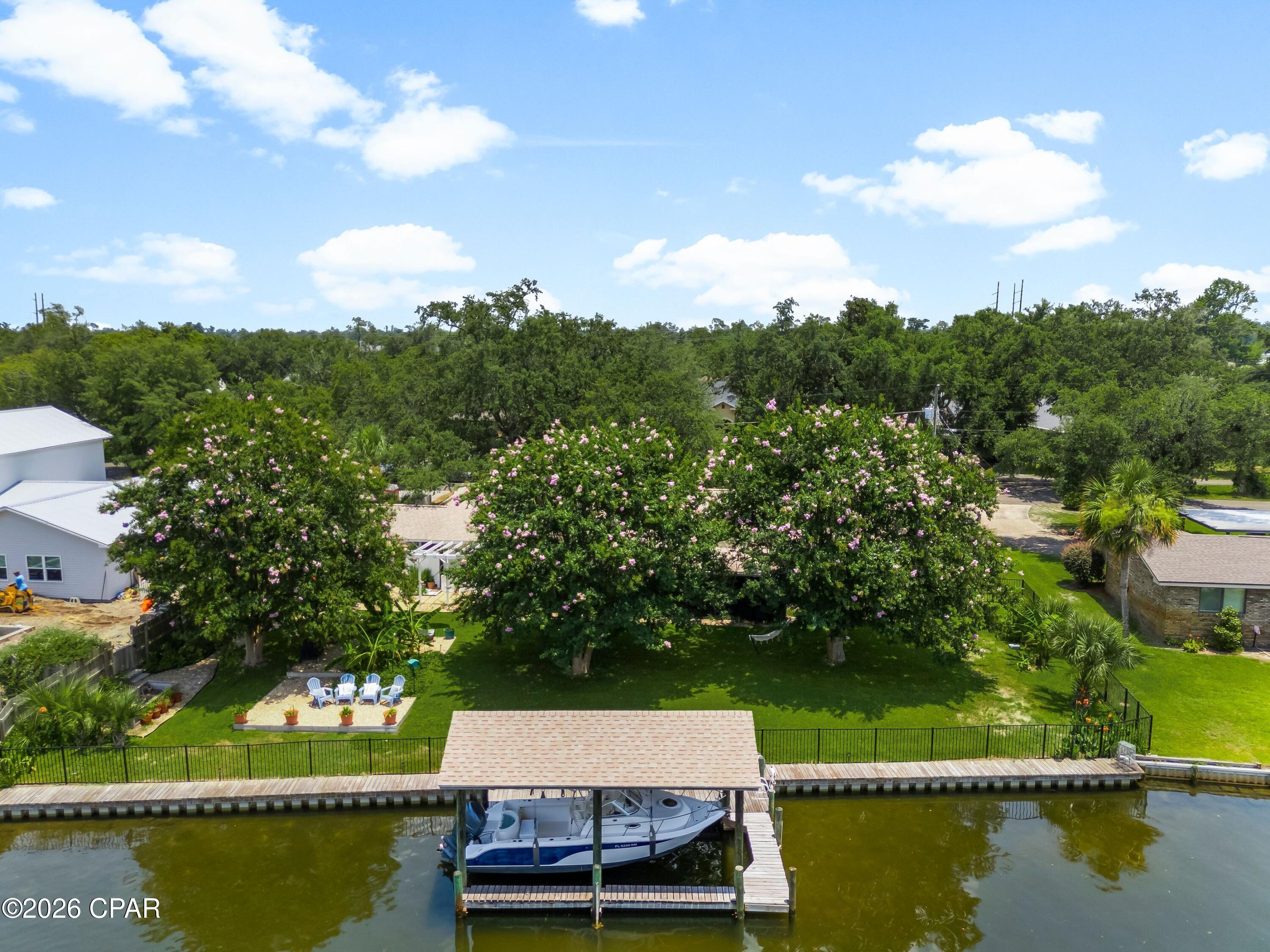 Baywood Shores Estates - Residential