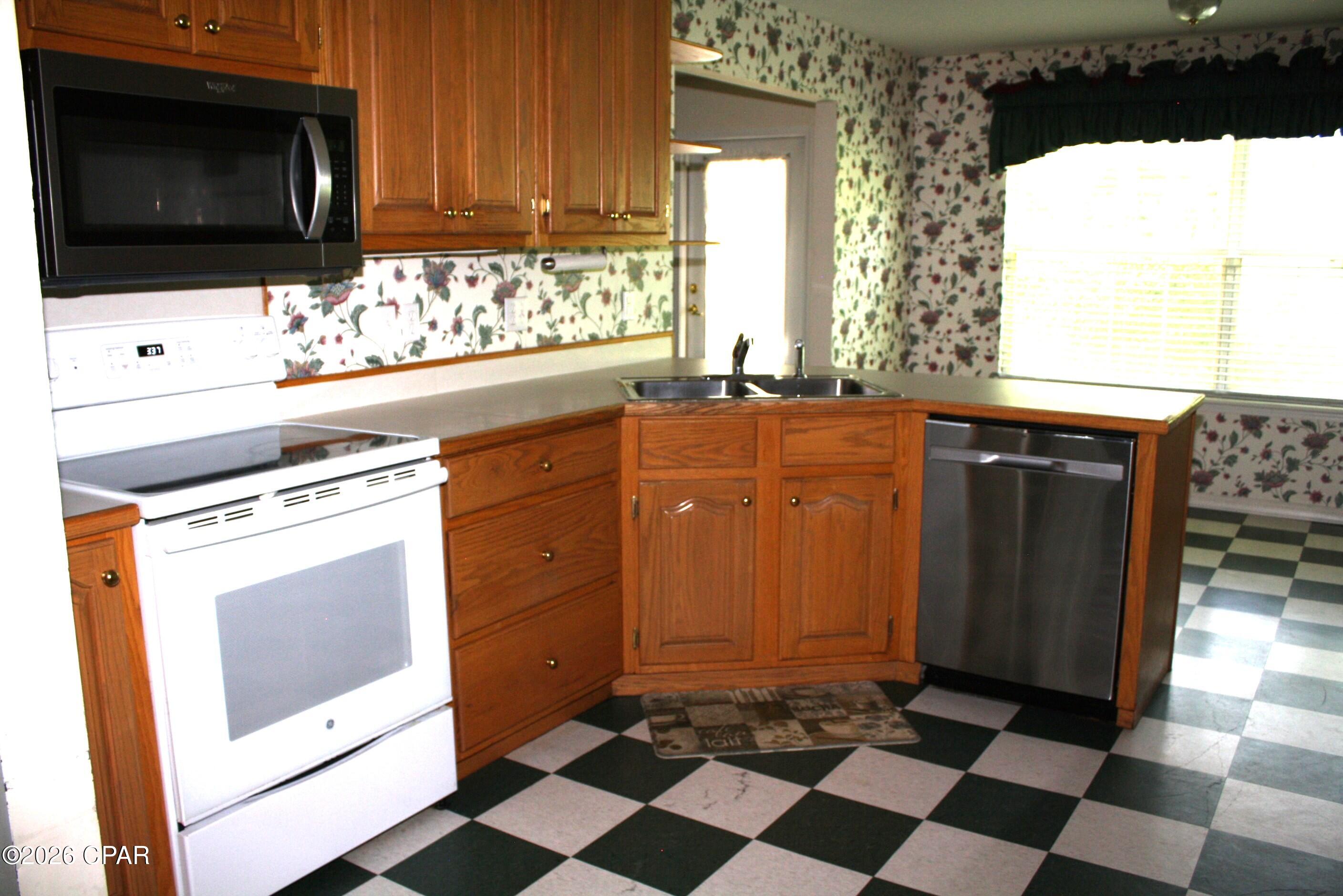 Camellia Acres - Residential