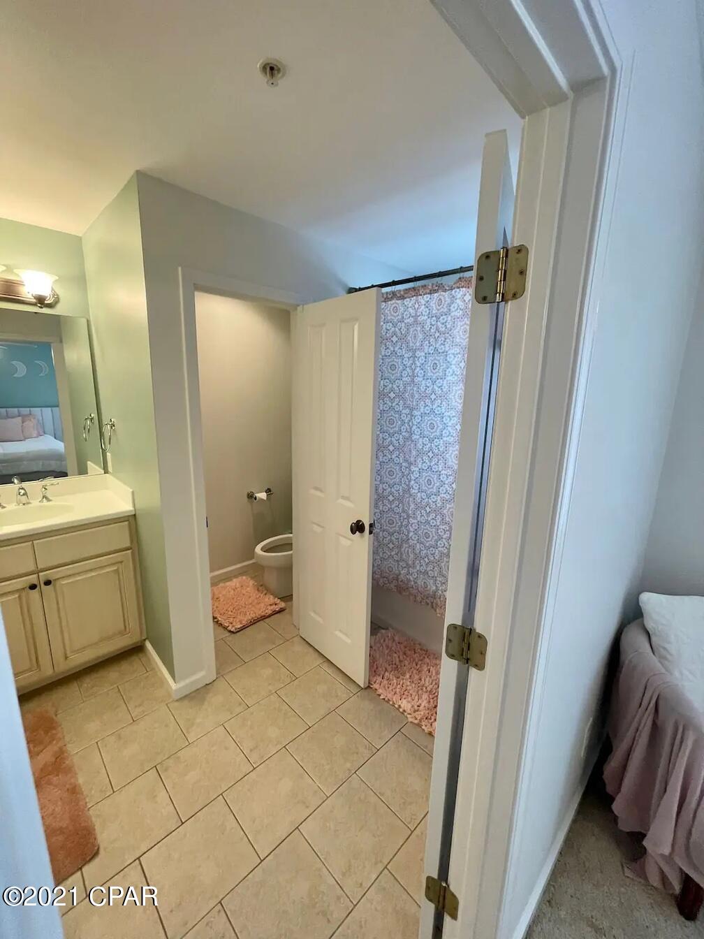 Annabella's Townhomes - Residential Lease