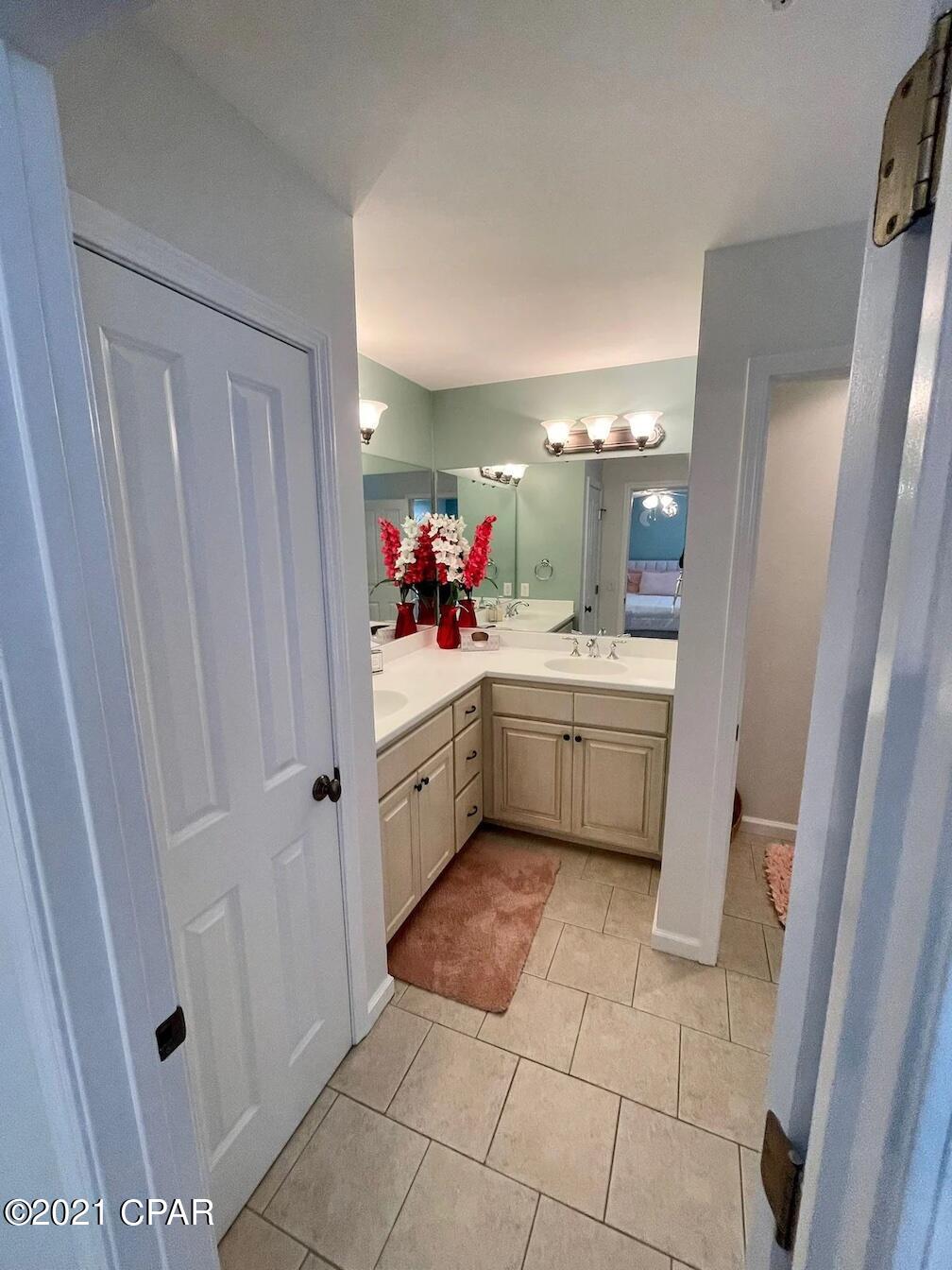 Annabella's Townhomes - Residential Lease