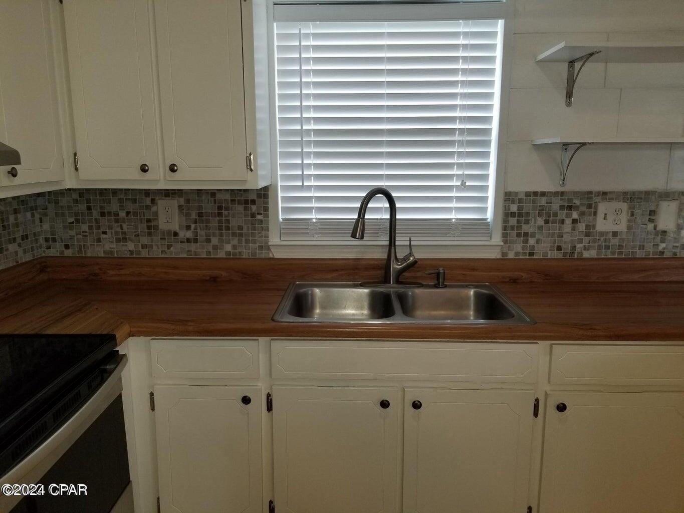 Lakeside - Residential Lease
