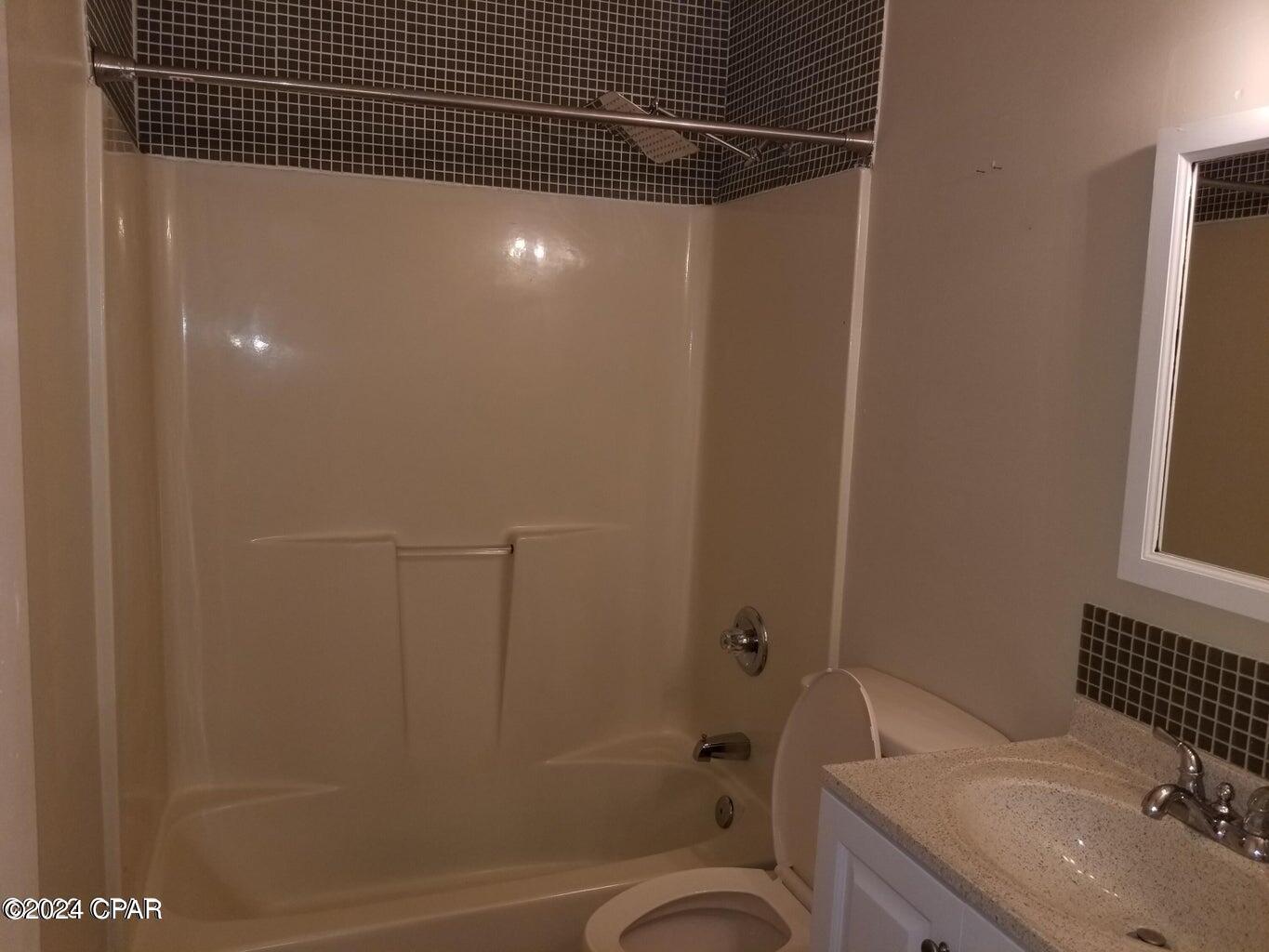 Lakeside - Residential Lease