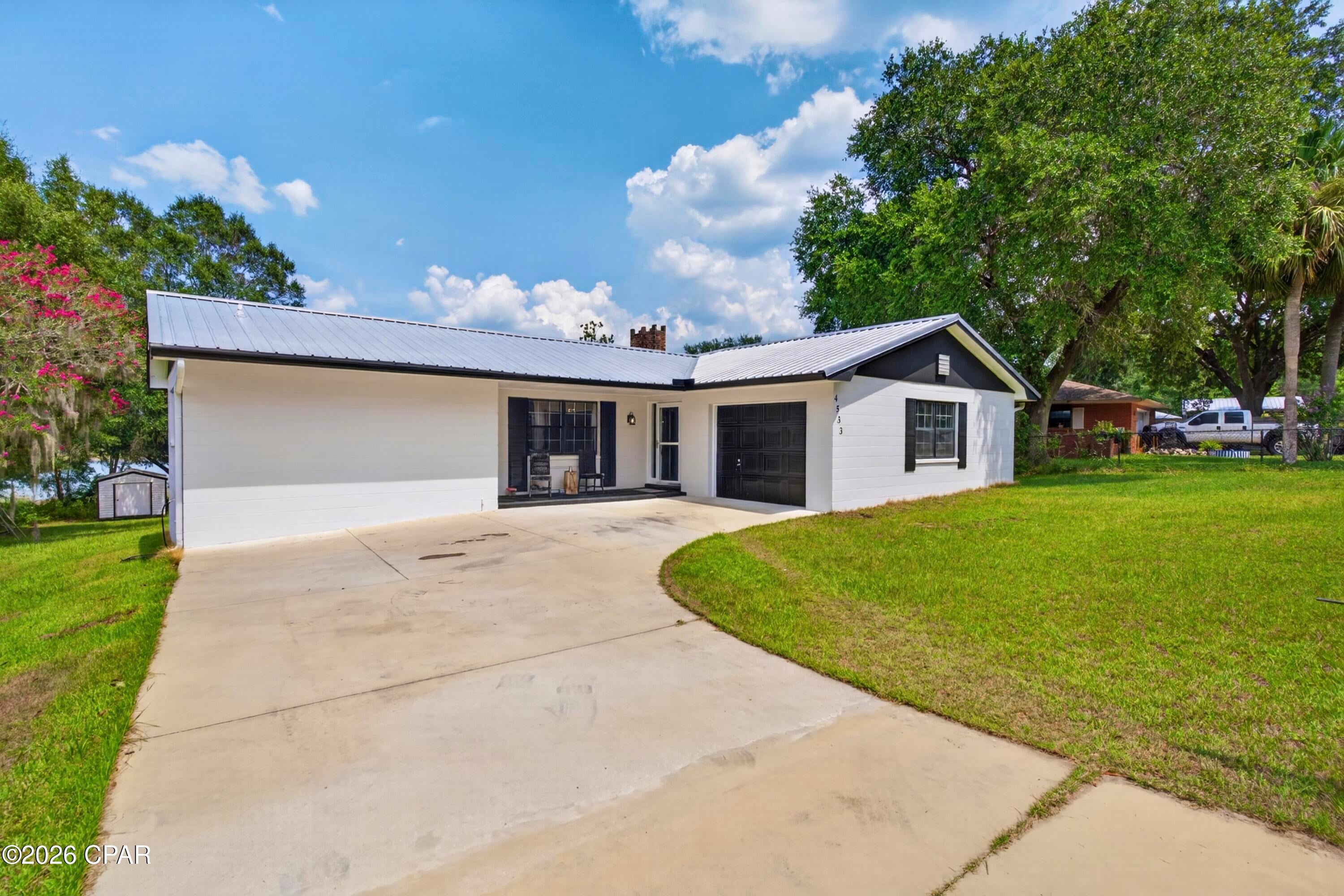 Sunny Hills - Residential