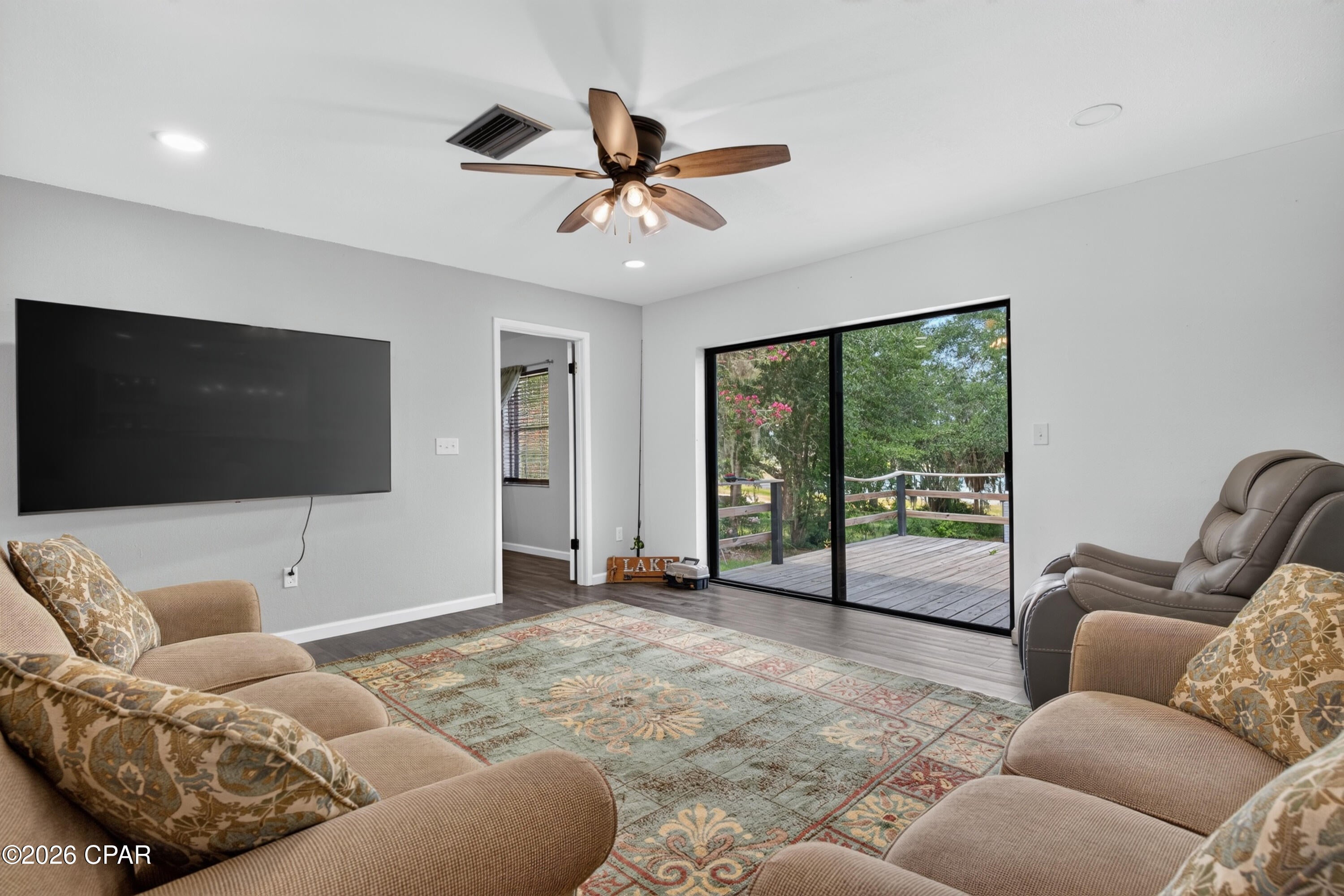 Sunny Hills - Residential
