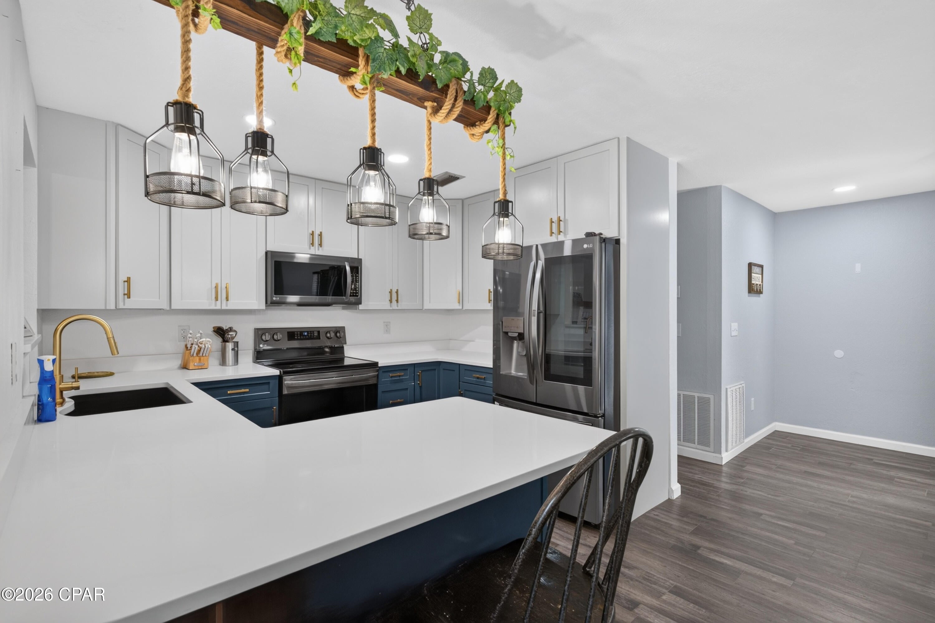 Sunny Hills - Residential