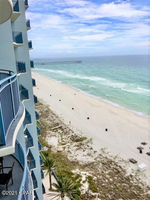 Sterling Breeze - Residential