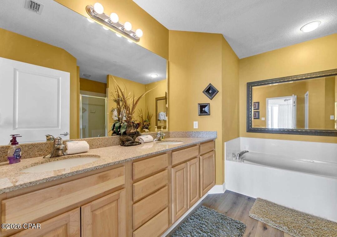 Grandview East At Long Beach - Residential