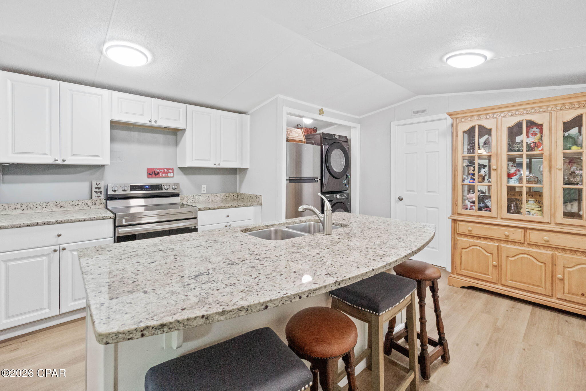 Lucas Lake - Residential