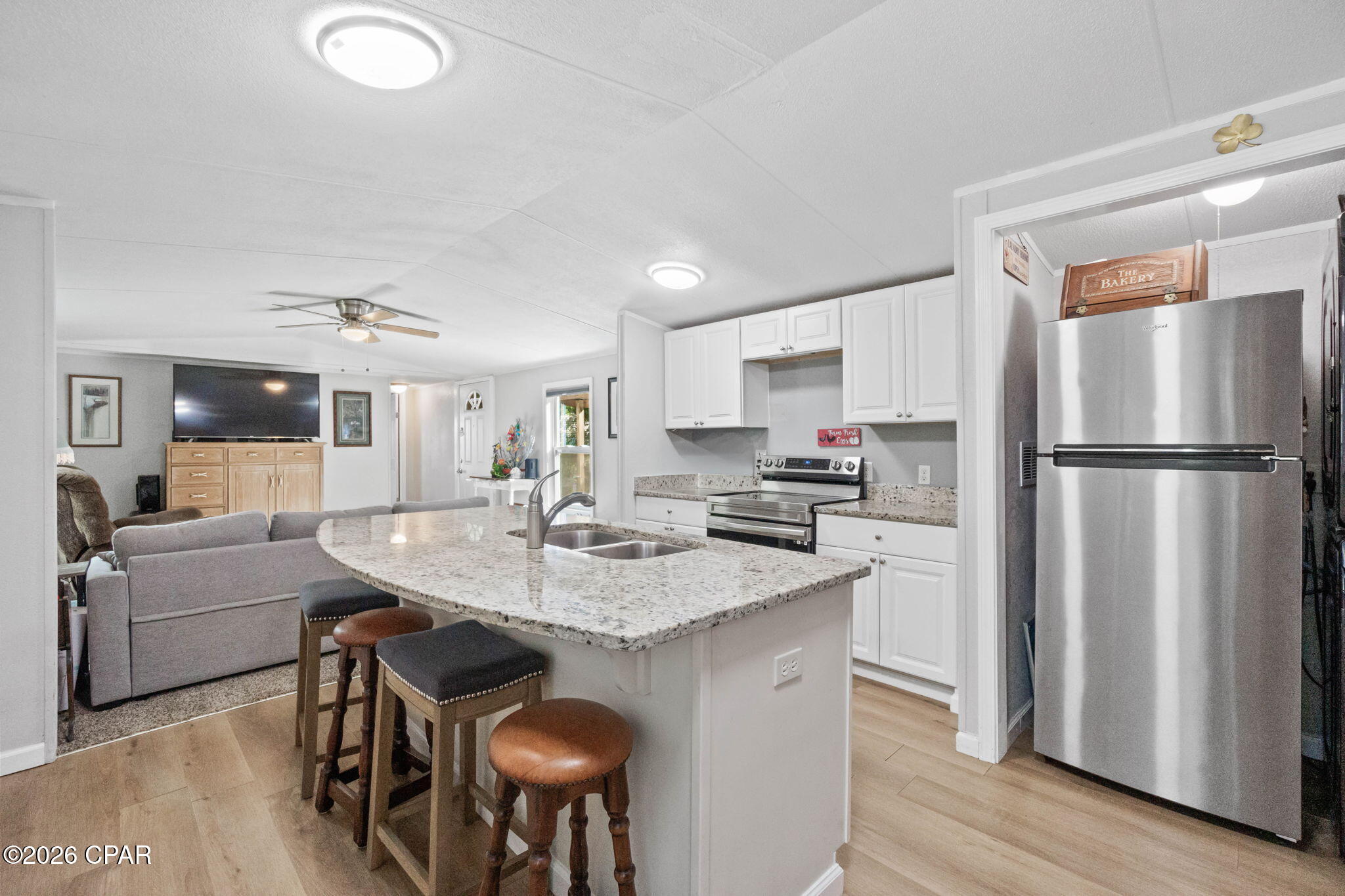 Lucas Lake - Residential
