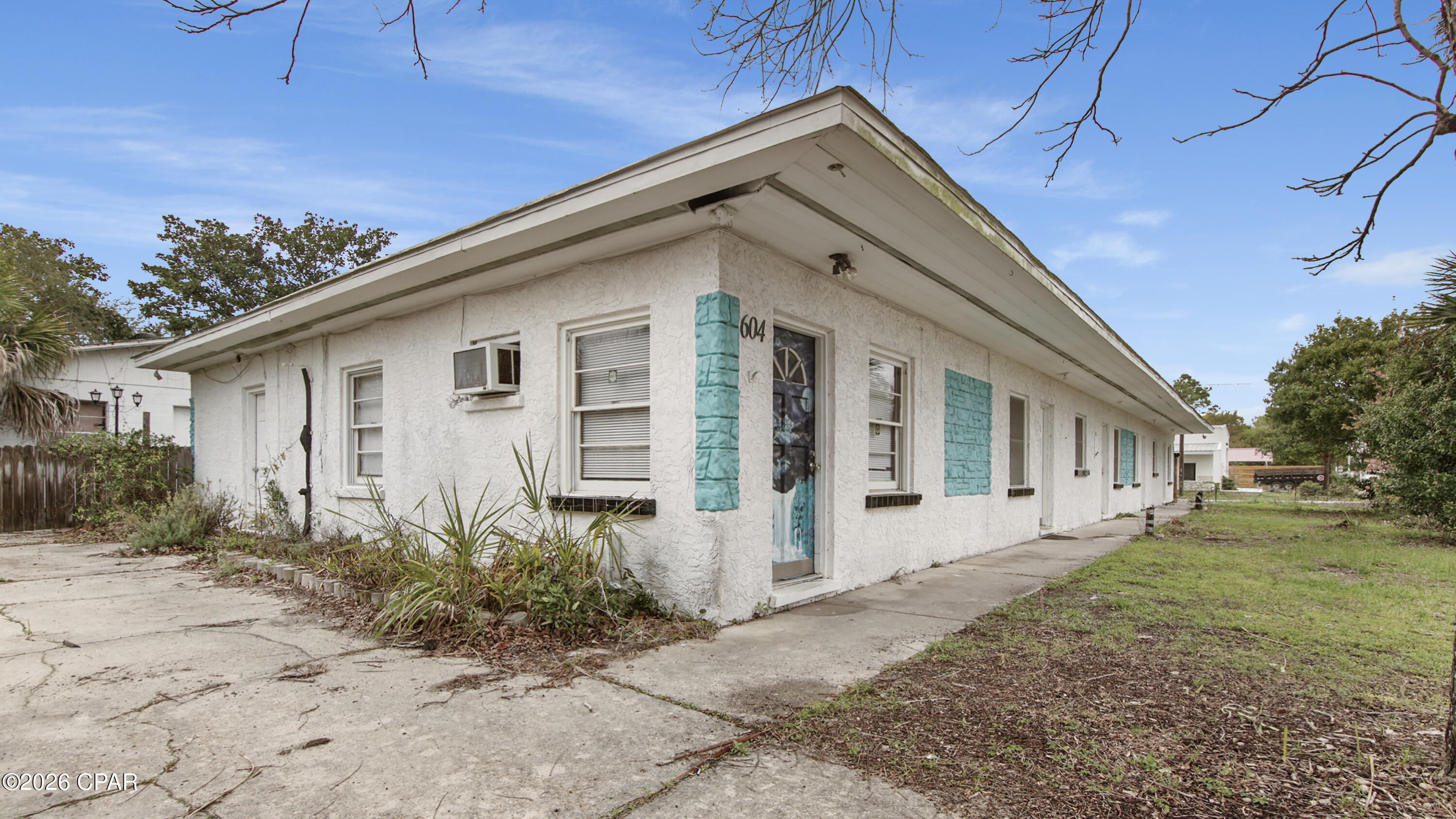 Hutchison's 1st To Bahama Bch - Commercial Sale