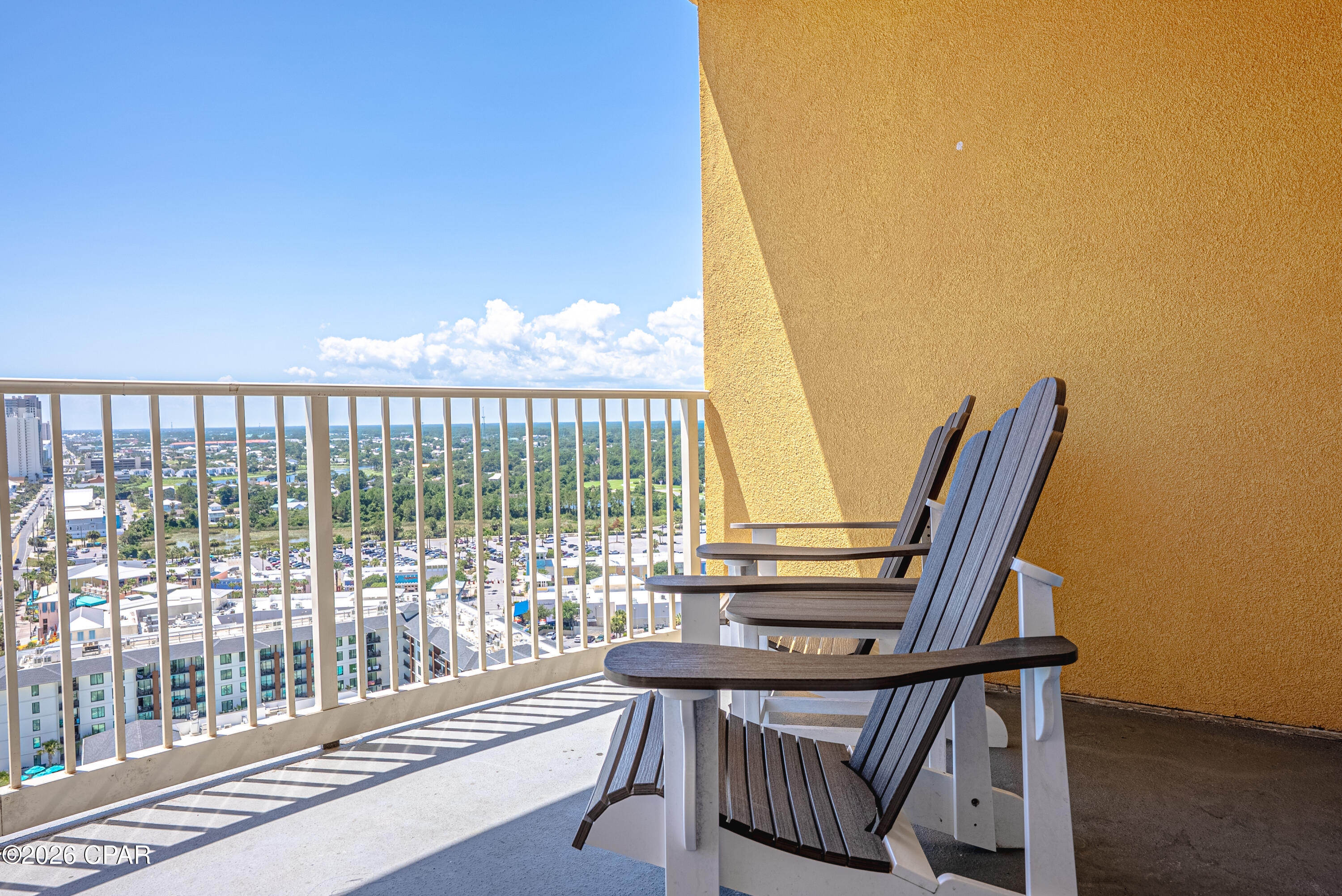Calypso Towers III - Residential