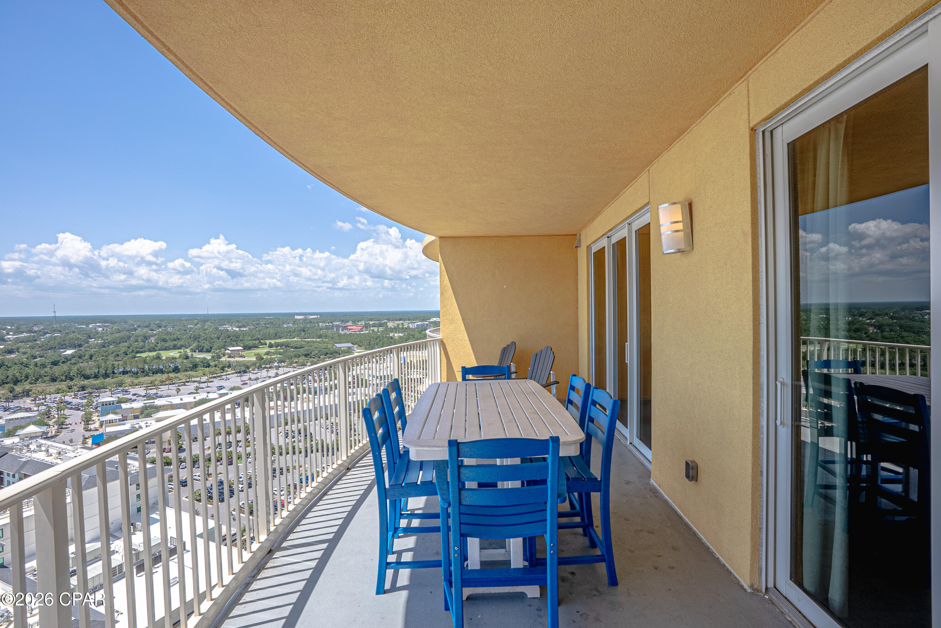 Calypso Towers III - Residential