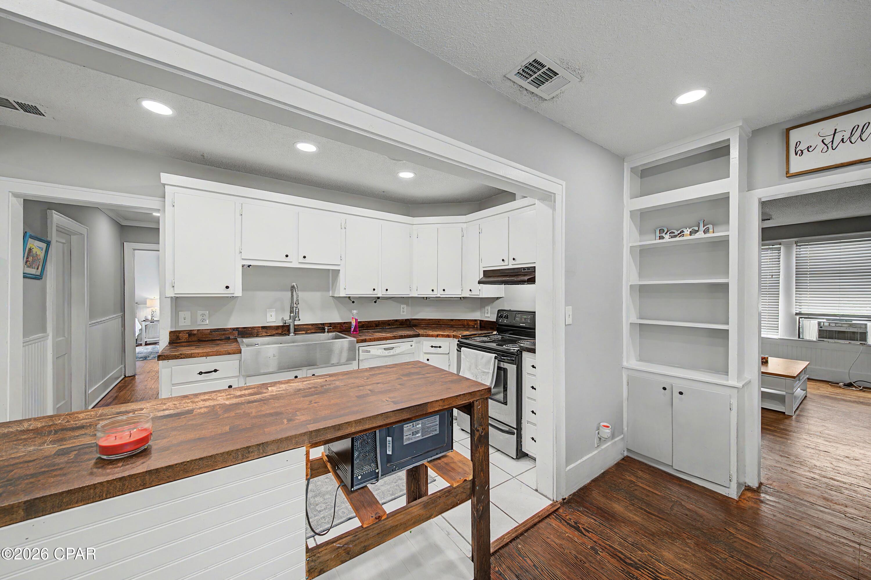 Bunkers Cove - Residential