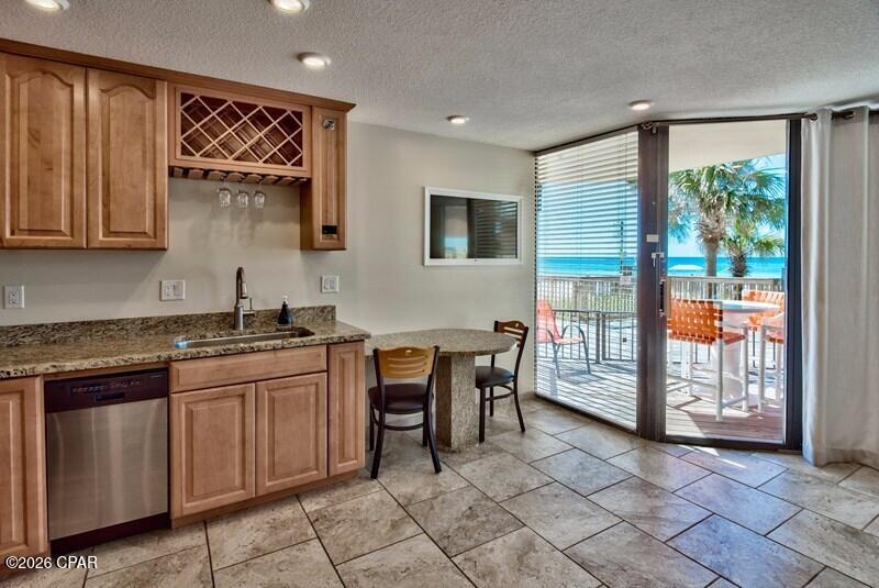 Sunbird Condo - Residential