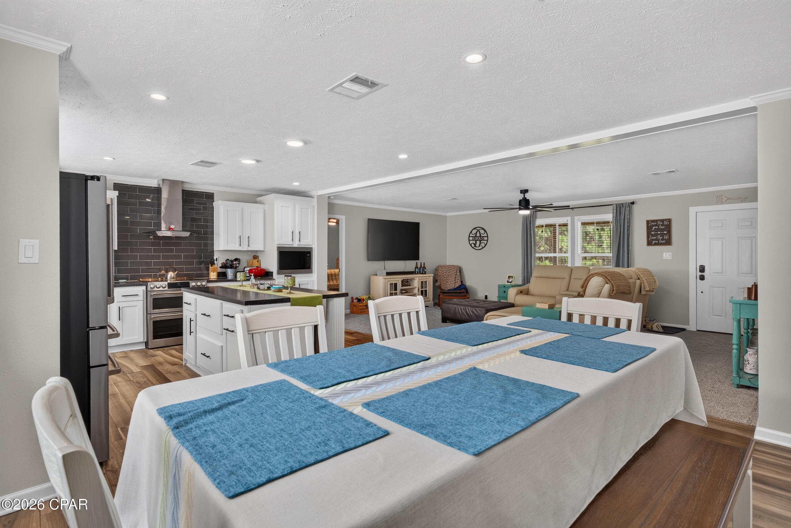 [No Recorded Subdiv] - Residential